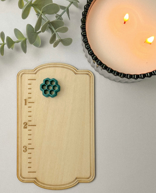 Honeycomb Stud Clay Cutter