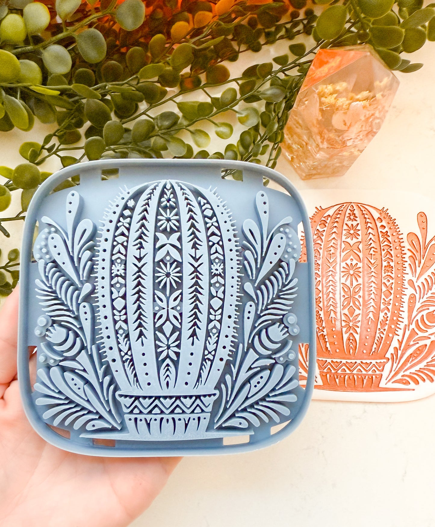 WALL ART | ROUND CACTUS | LARGE CLAY CUTTER