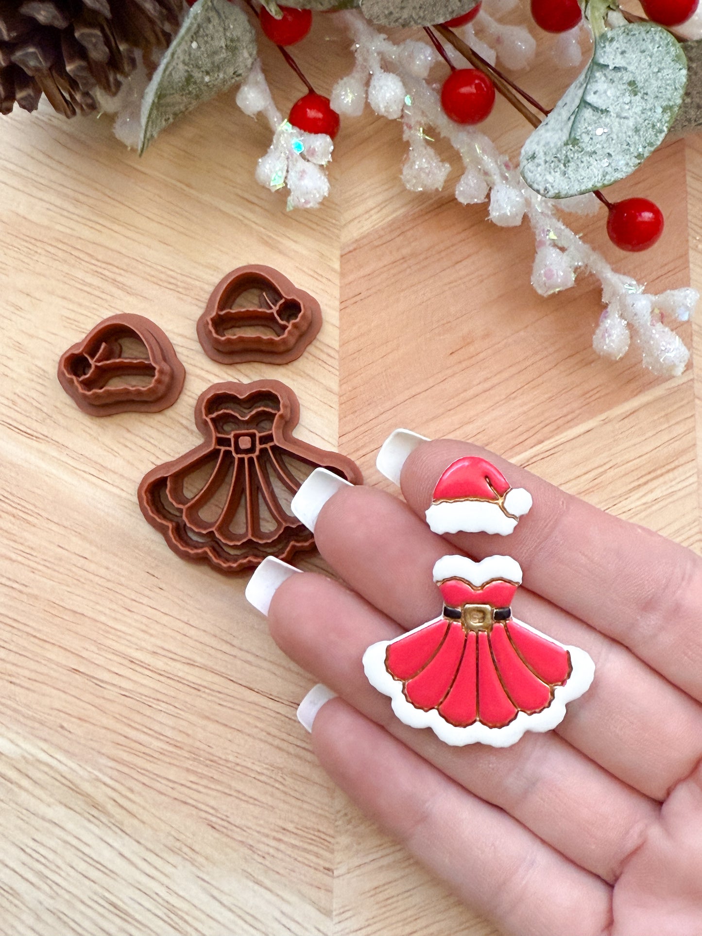 MS CLAUS DRESS & HAT DANGLE | CHRISTMAS HOLIDAY | CLAY CUTTER