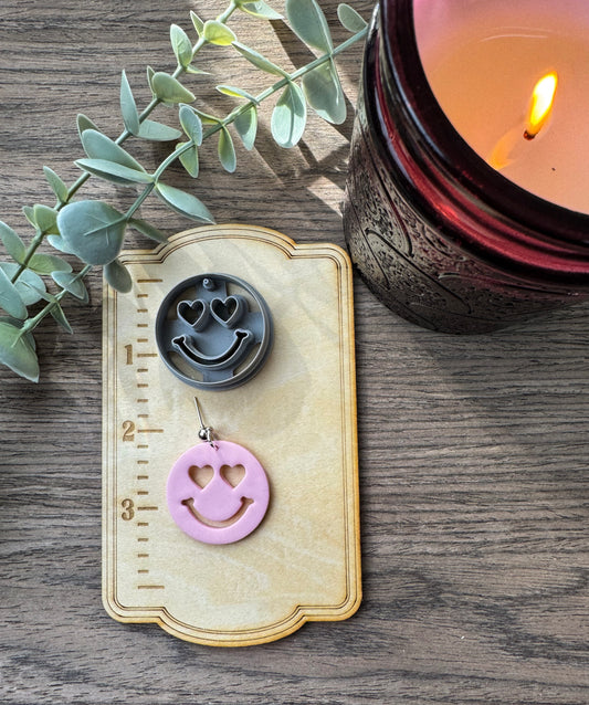 Smiley Face Clay Cutter