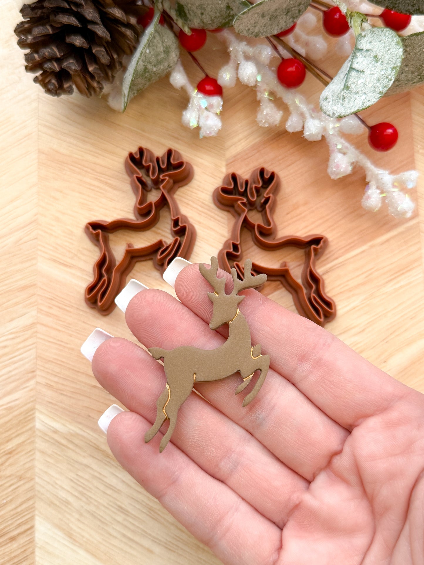 REINDEER FLYING | CHRISTMAS HOLIDAY | CLAY CUTTER