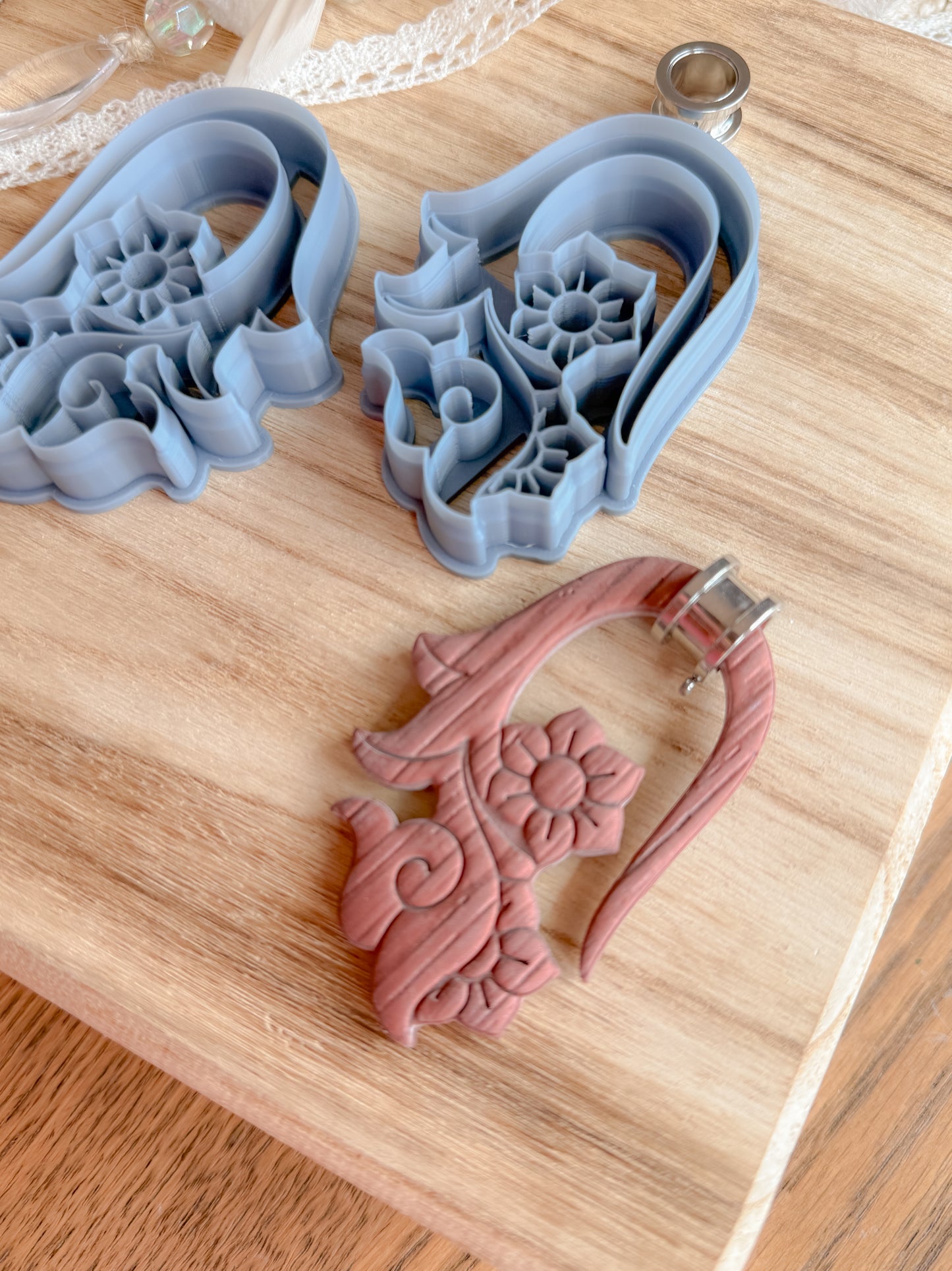 TRIBAL FLORAL HOOK | GAUGED HANGER | CLAY CUTTER SET