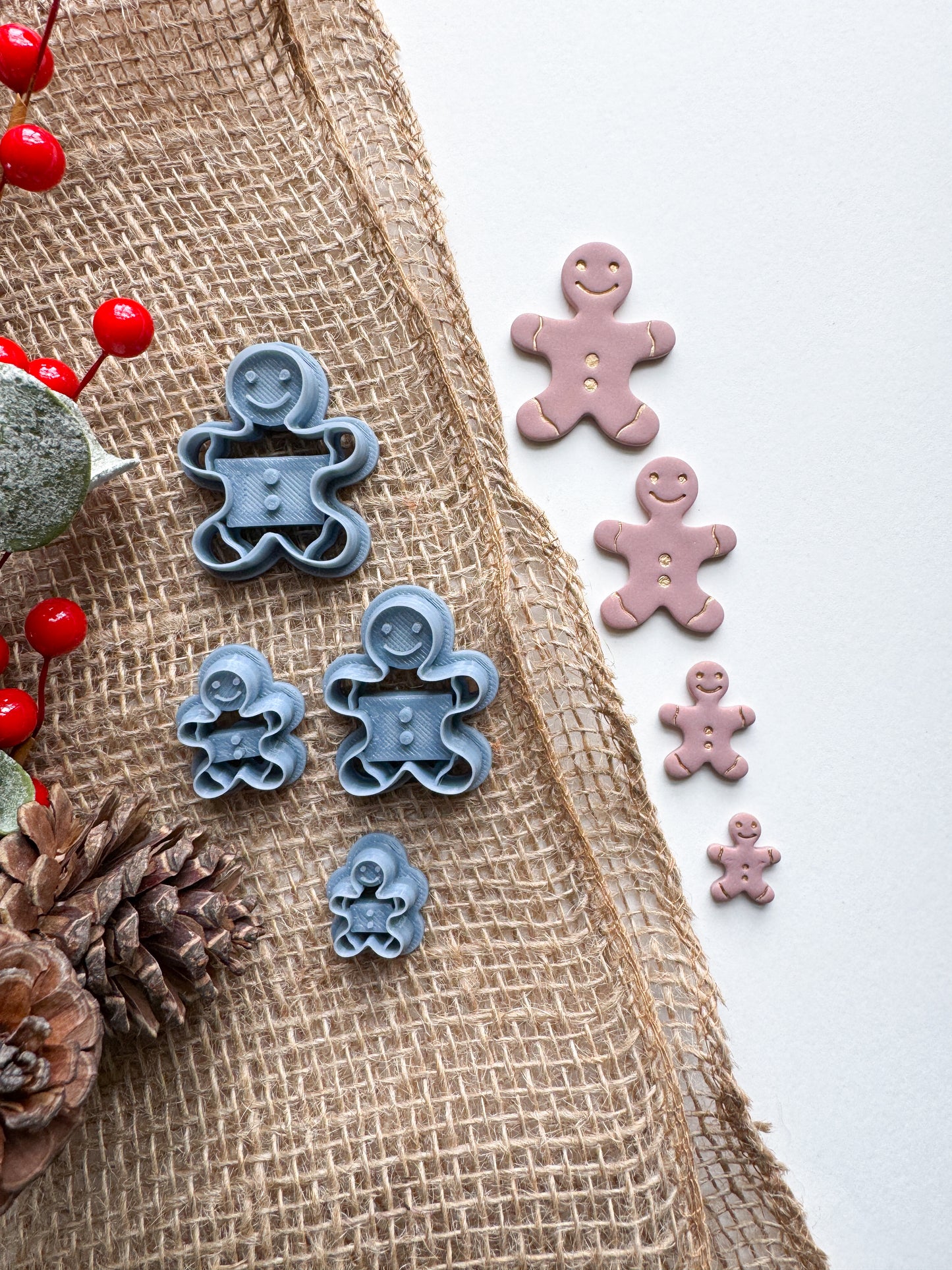 GINGERBREAD MEN | CHRISTMAS CLAY CUTTERS