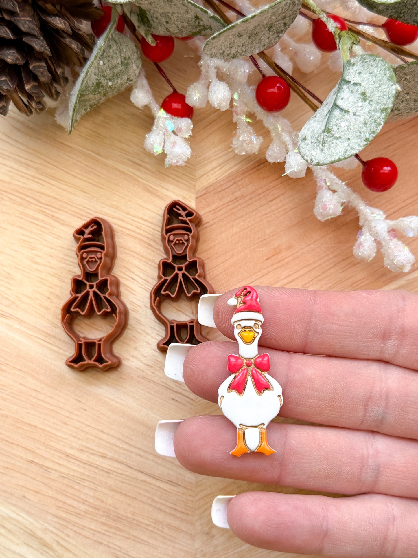SANTA GOOSE | CHRISTMAS HOLIDAY | CLAY CUTTER