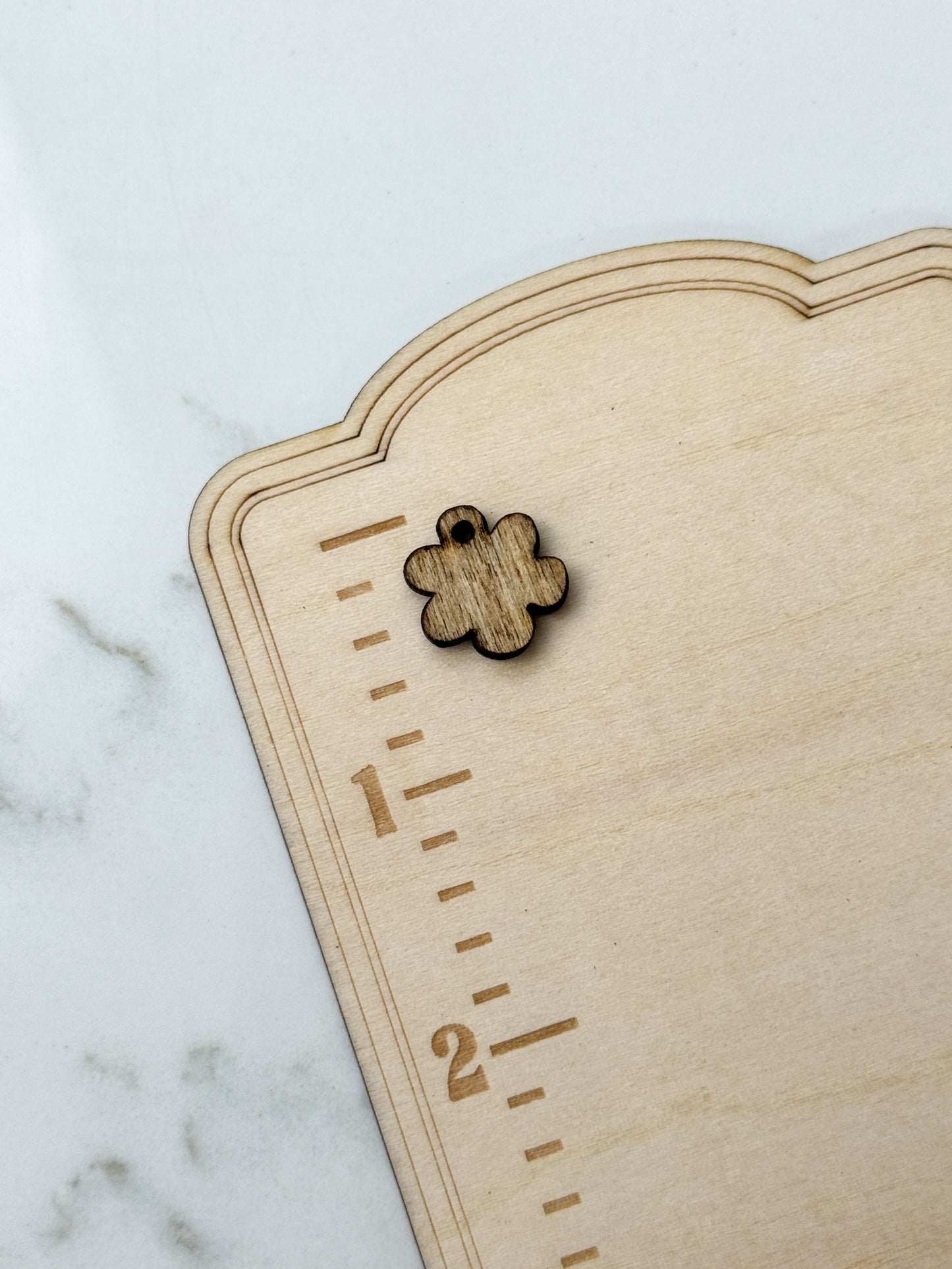 SMALL FLOWER WOOD STUD FRONT, CONNECTOR, CHARM PACK | 10PC