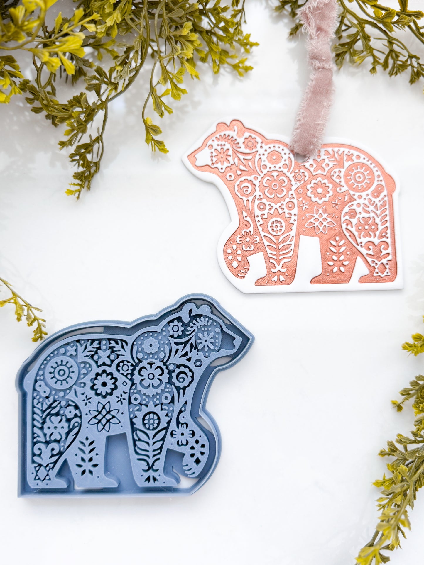 WALL ART | BEAR | SCANDINAVIAN | LARGE CLAY CUTTER