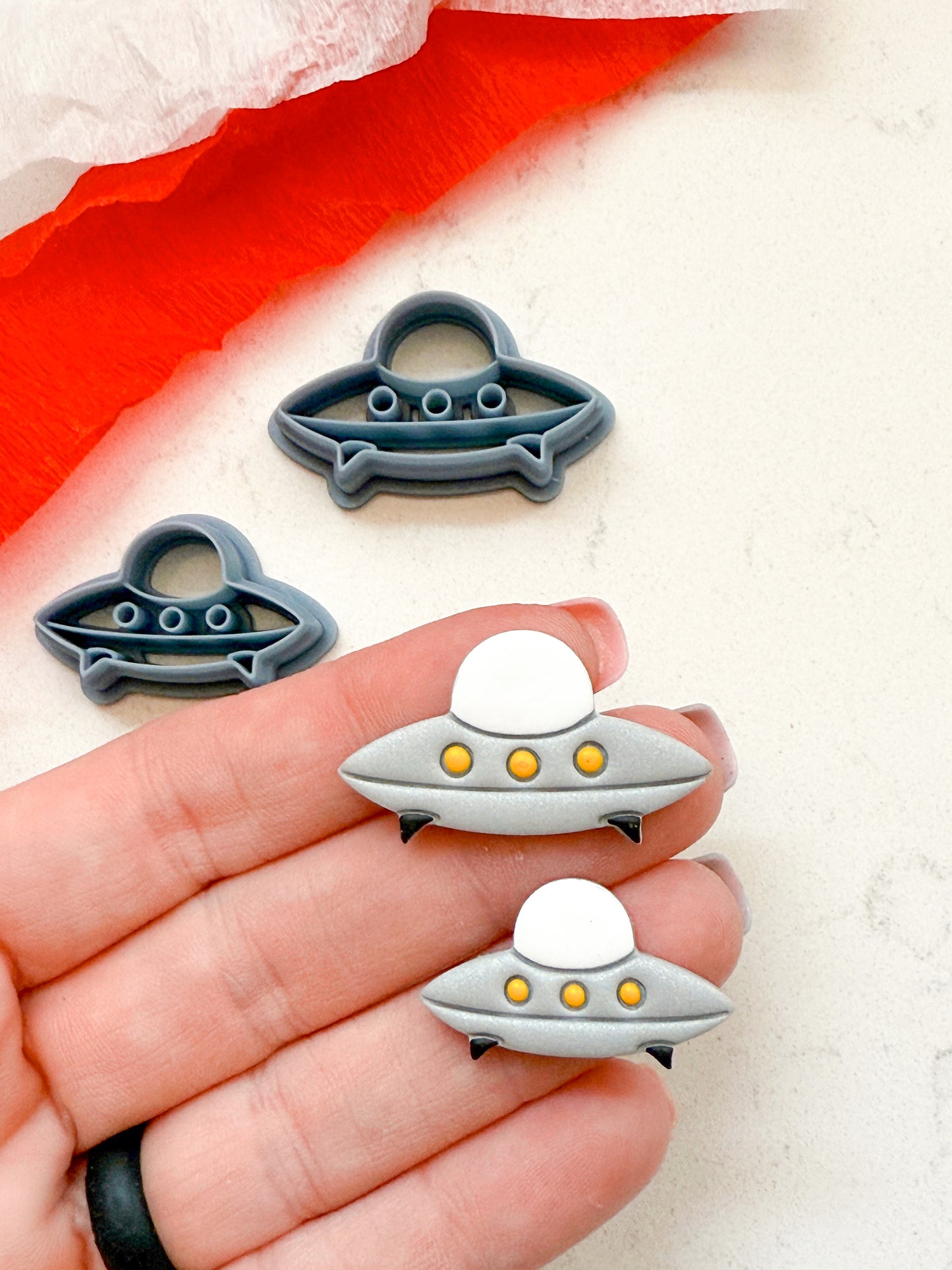 UFO | SPACE ALIEN | CLAY CUTTERS