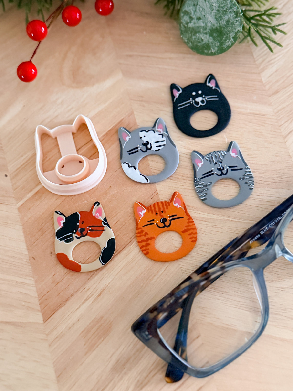 CAT EYEGLASSES BROOCH PIN | POLYMER CLAY CUTTER
