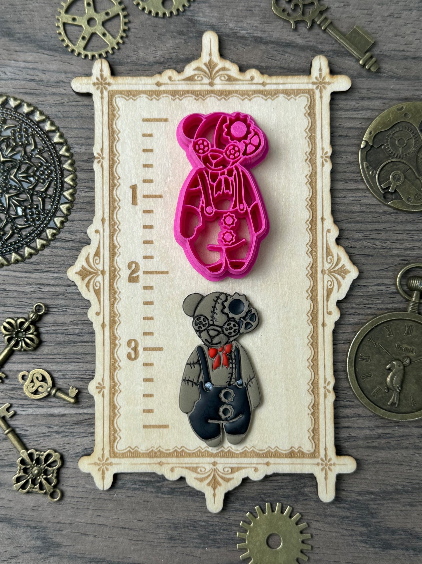 Steampunk Teddy Bear Clay Cutter