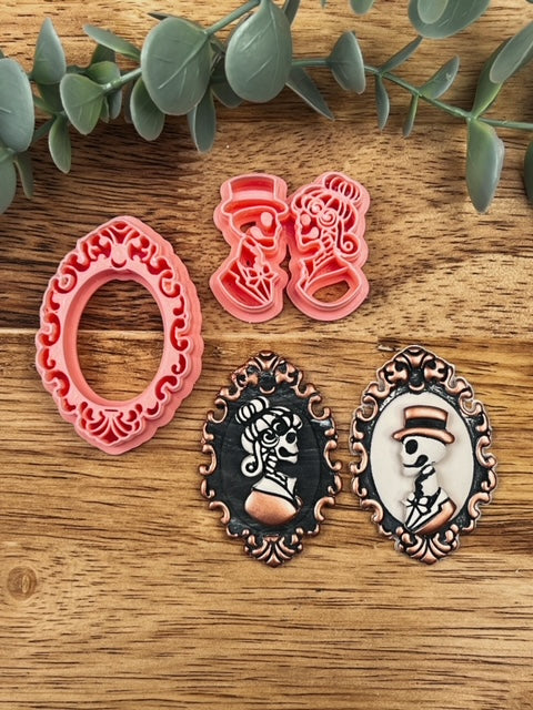 Cameo Vintage Frame and Skeleton Clay Cutters