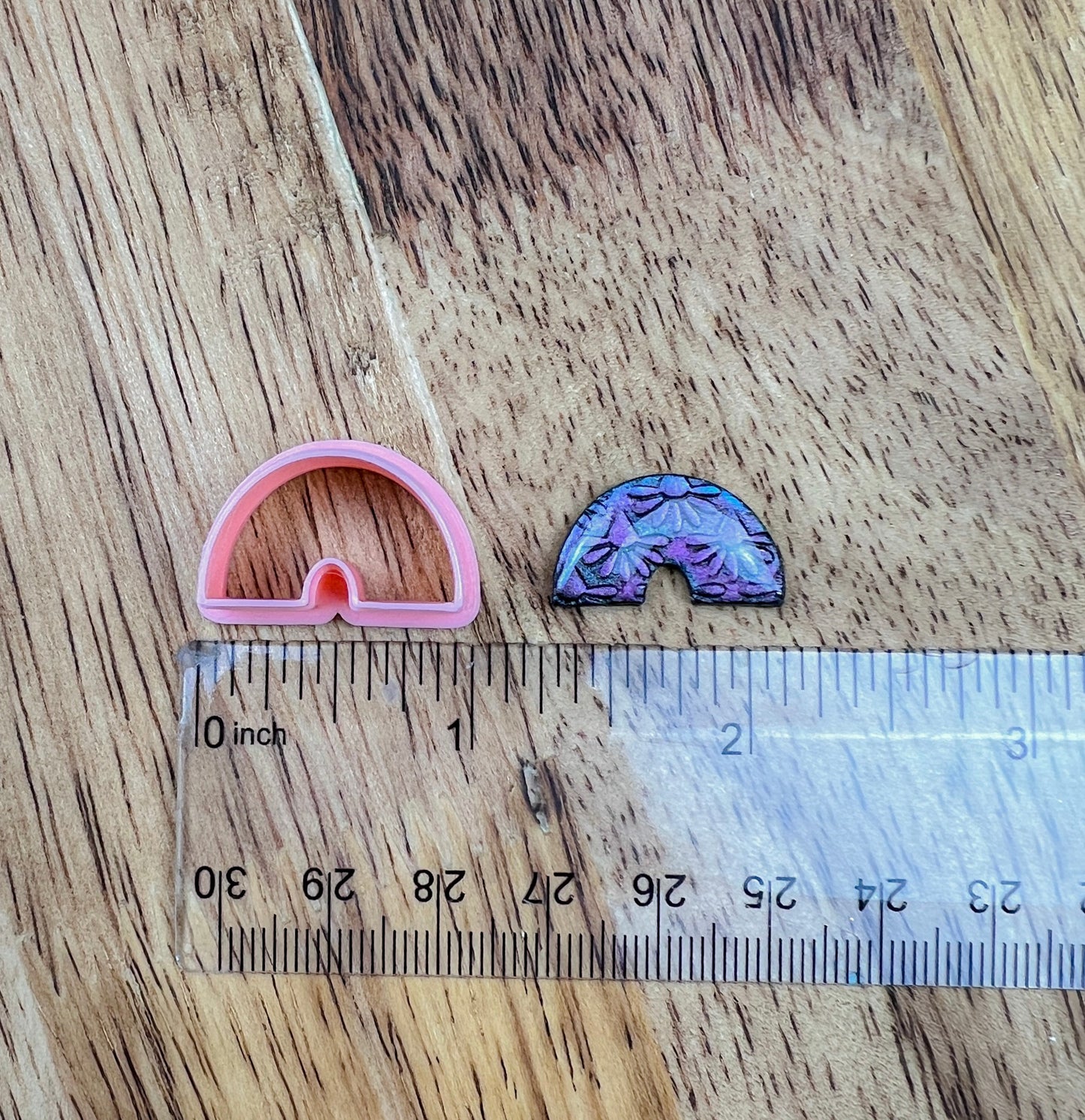 Rainbow Stud Clay Cutter