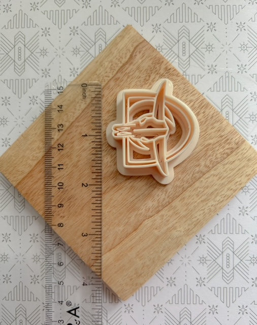 Bull Skull w. Moon Clay Cutters