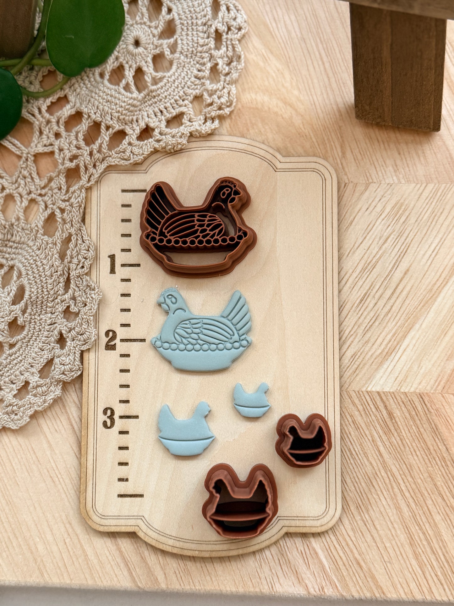 HEN ON A NEST | Grandma Core | Polymer Clay Cutter