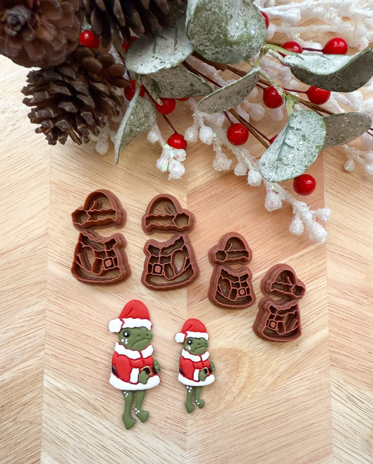 FROG SANTA CHRISTMAS | FROG OUTFIT | CLAY CUTTERS