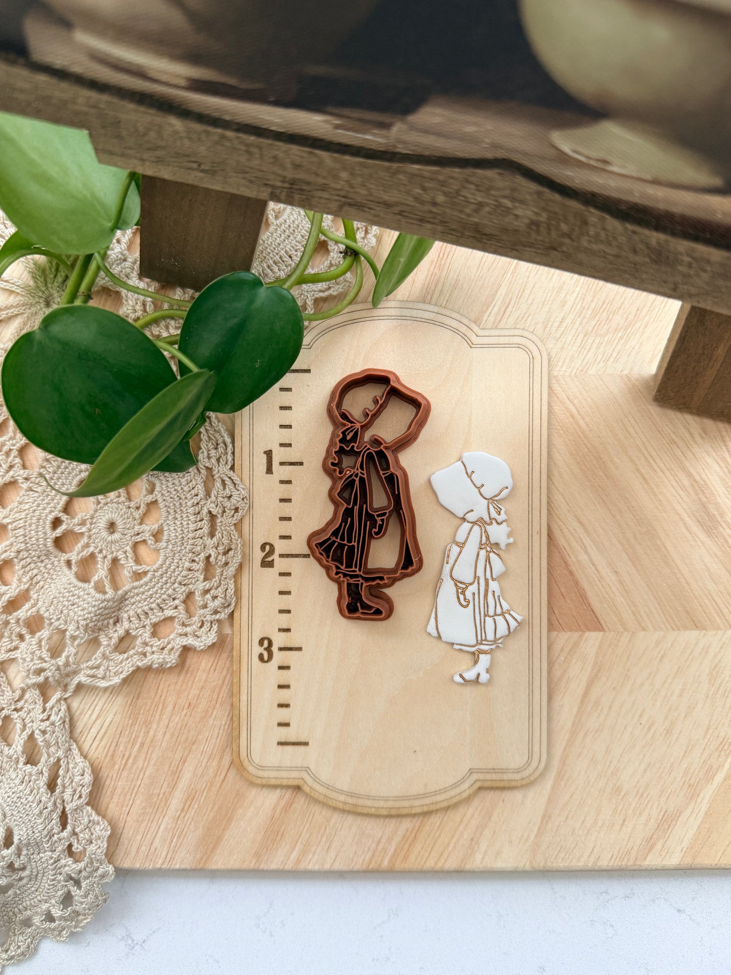 HOLLY HOBBY IMPRINT 2 SIZES | Grandma Core | Polymer Clay Cutter