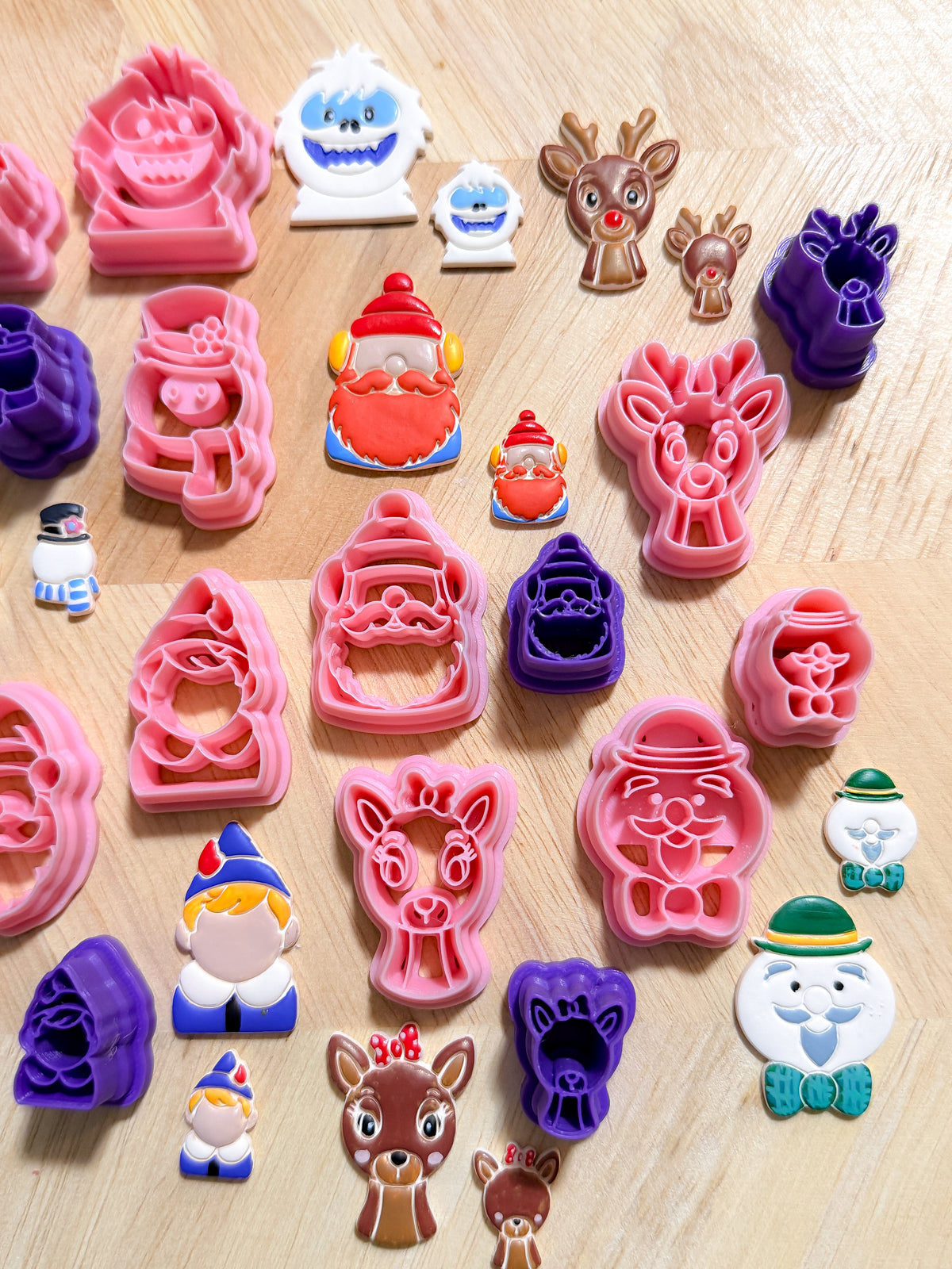 NOSTALGIC RUDOLPH the RED NOSE REINDEER & FROSTY CHARACTERS CLAY CUTTERS | CHRISTMAS | POLYMER CLAY CUTTER