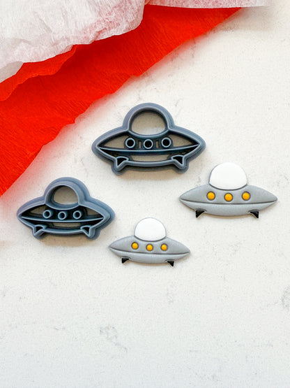 UFO | SPACE ALIEN | CLAY CUTTERS