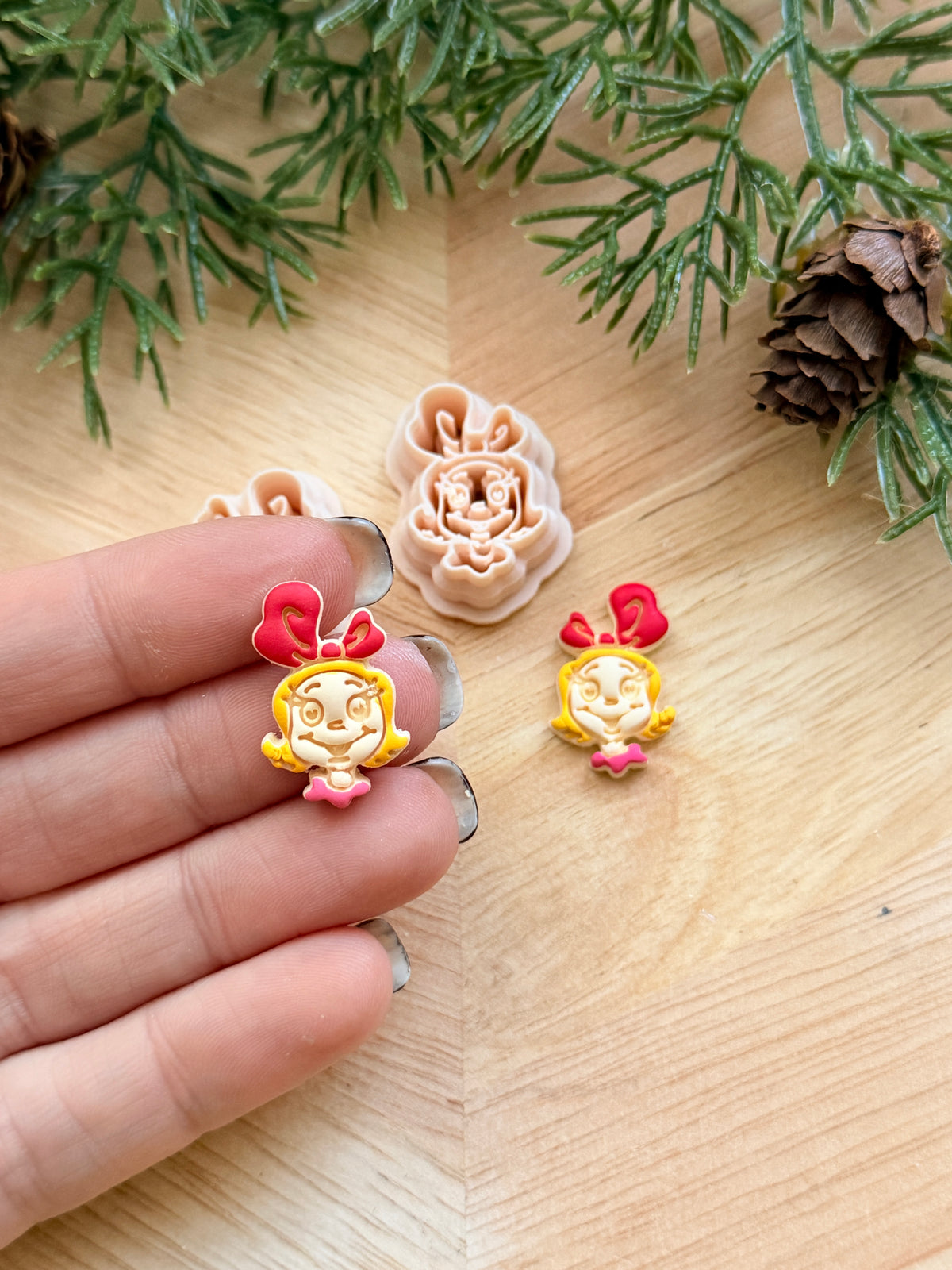 CINDY LOU WHO STUD SET | CHRISTMAS HOLIDAY | POLYMER CLAY CUTTERS