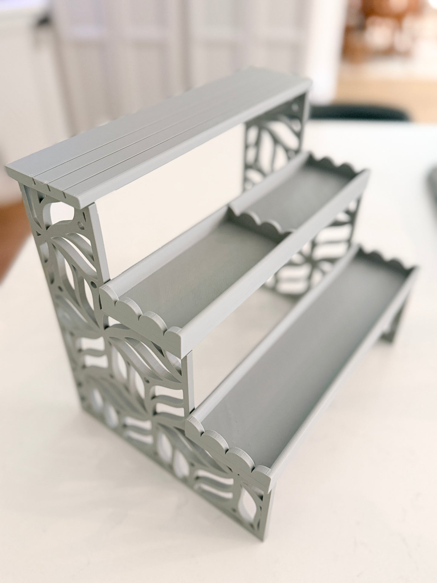 MODSHELF | SCALLOP SECTION TRAY | COMPONENTS | CUSTOM MODULAR CHARM BAR DISPLAY