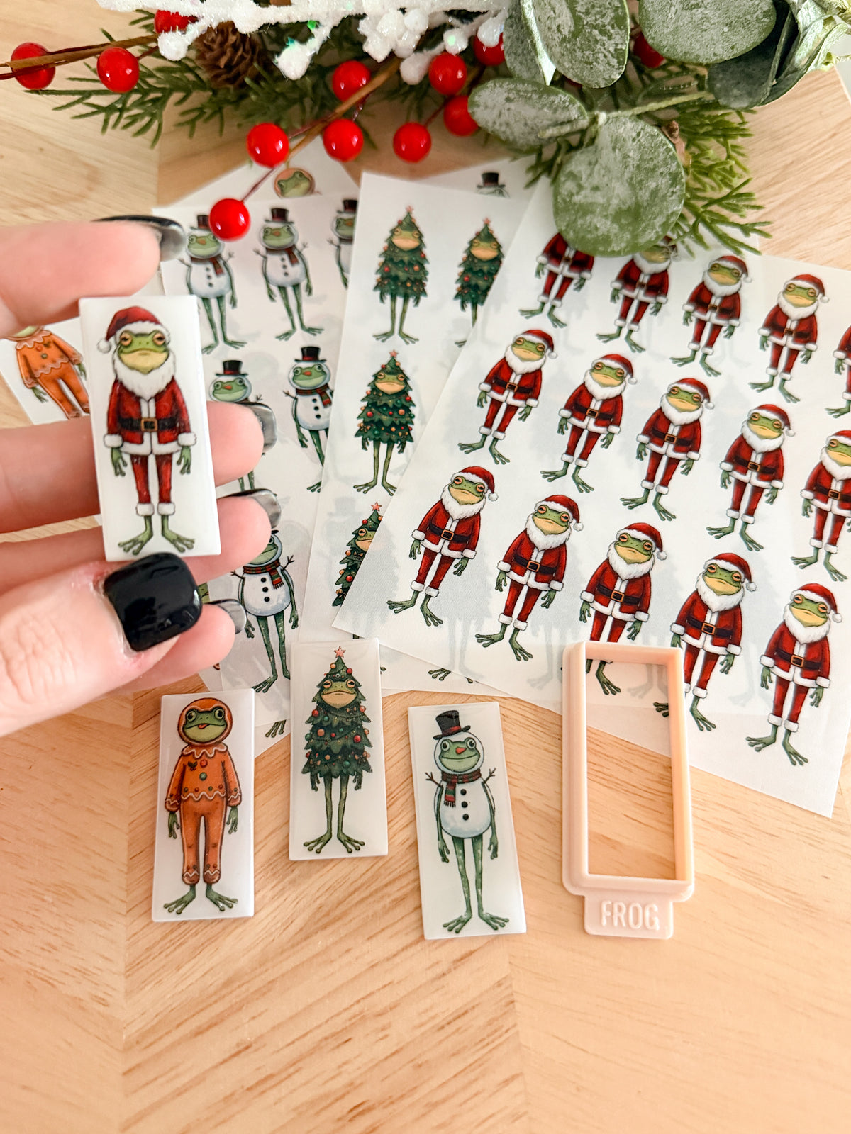 FROG HOLIDAY EARRING TRANSFER PAPER CUTTER BUNDLE | CLAY CUTTER & TRANSFER PAPER FOR POLYMER CLAY