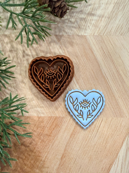SCALLOPED EYE HEART CLAY CUTTER | VALENTINES HOLIDAY | POLYMER CLAY CUTTER