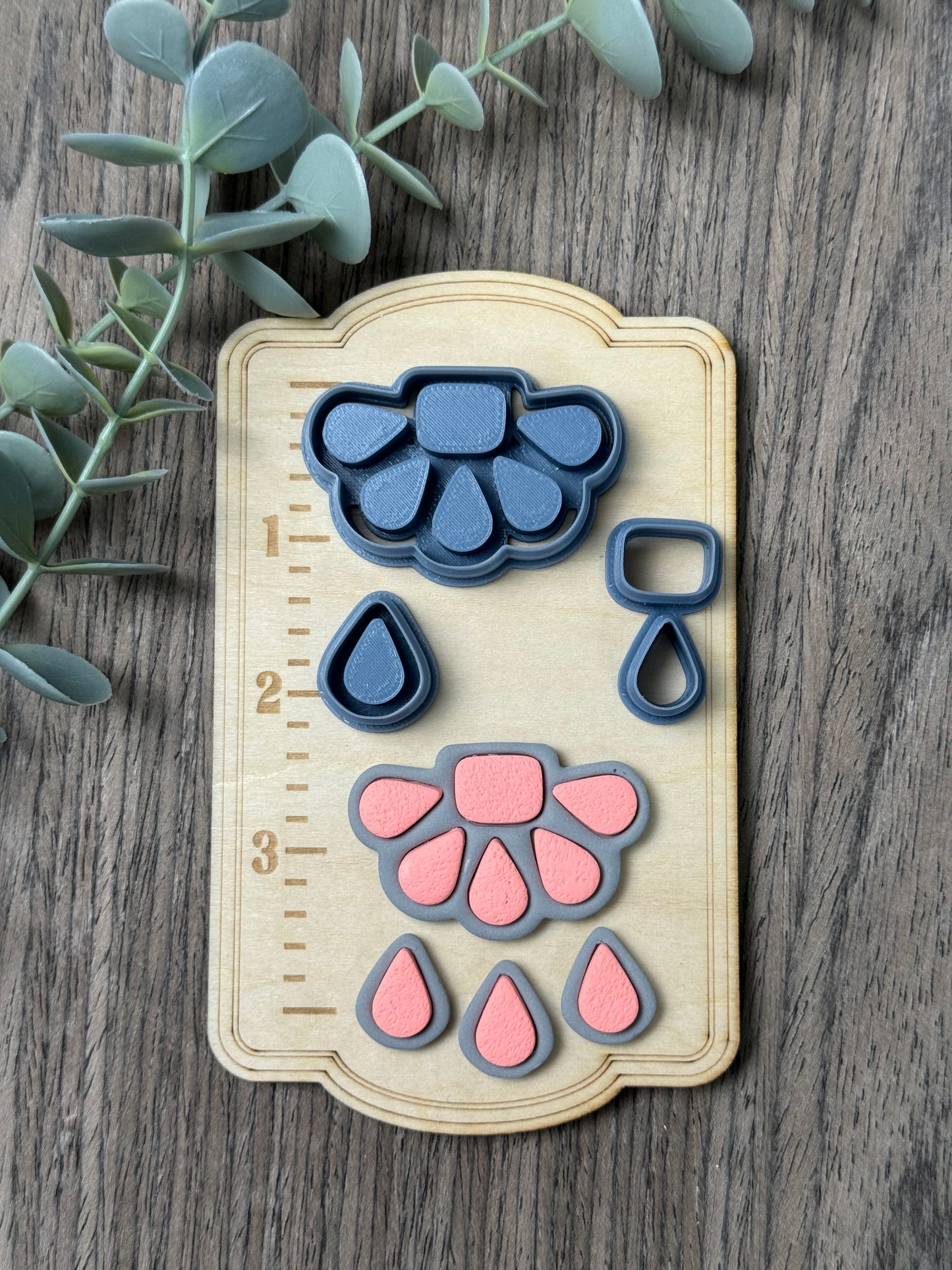 Half Daisy Drop | Faux Turquoise | Country Western Clay Cutters