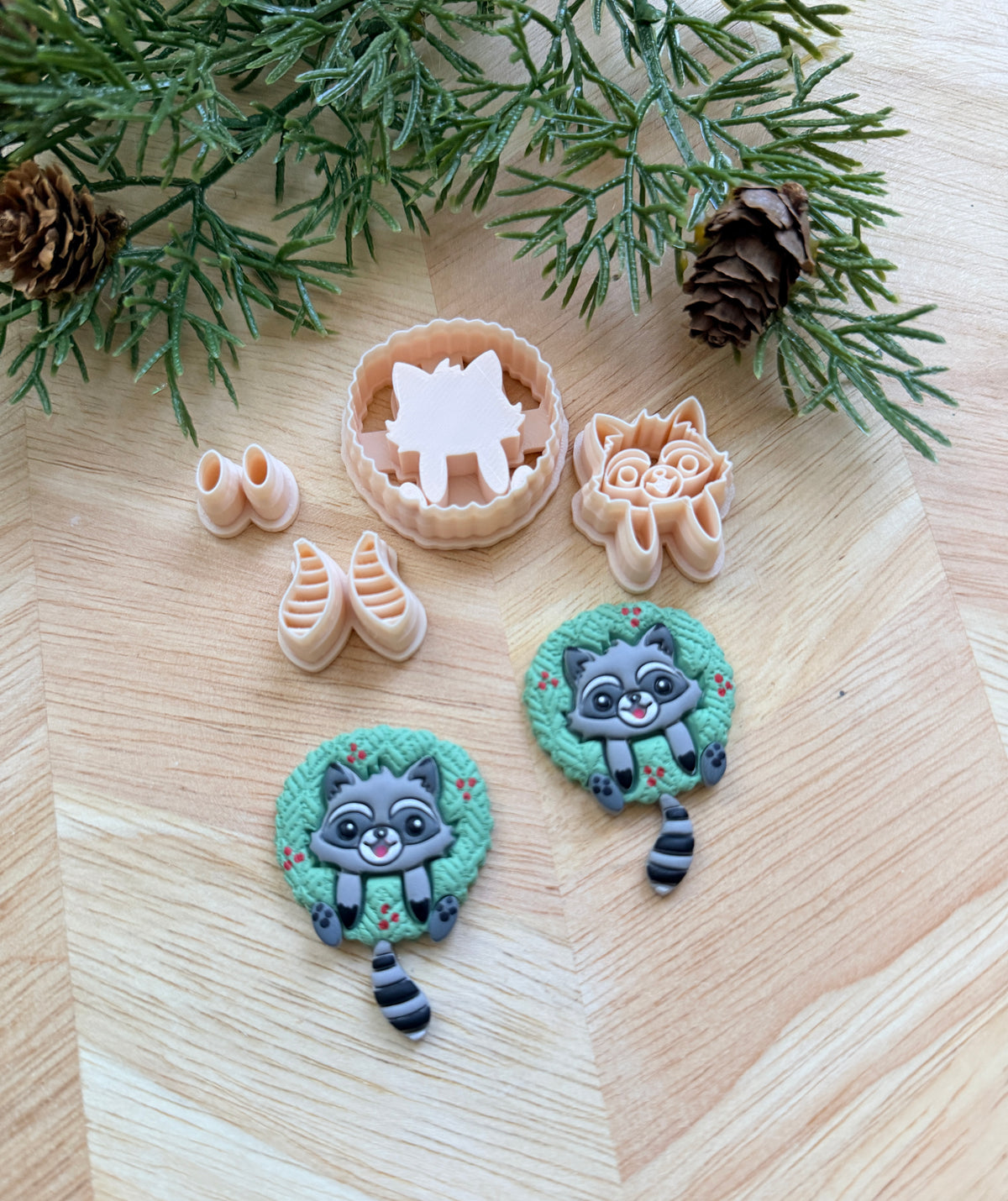RACCOON IN A WREATH BUILDER CLAY CUTTER SET | CHRISTMAS | POLYMER CLAY CUTTER