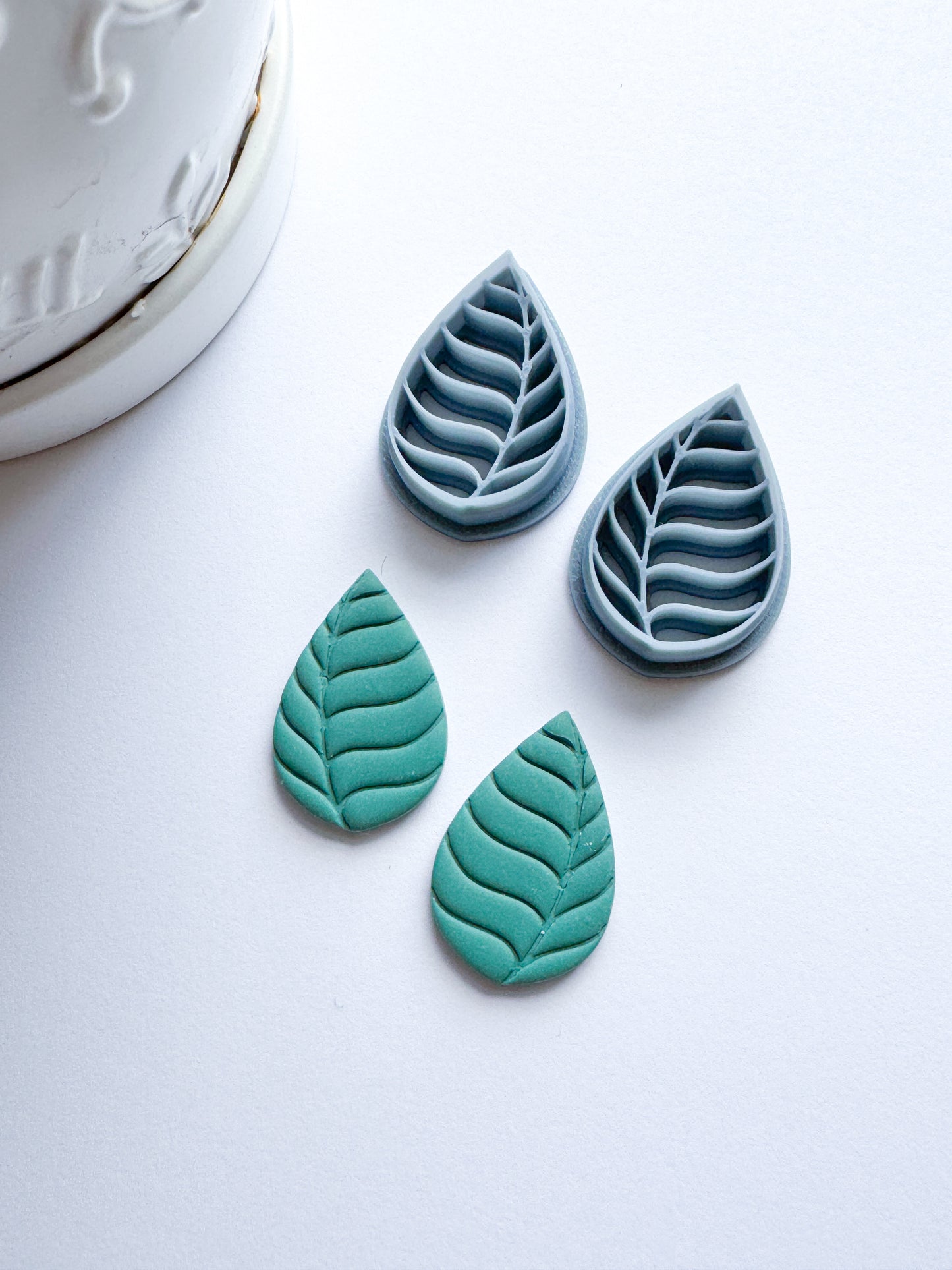 TEARDROP LEAVES | GARDEN | CLAY CUTTERS