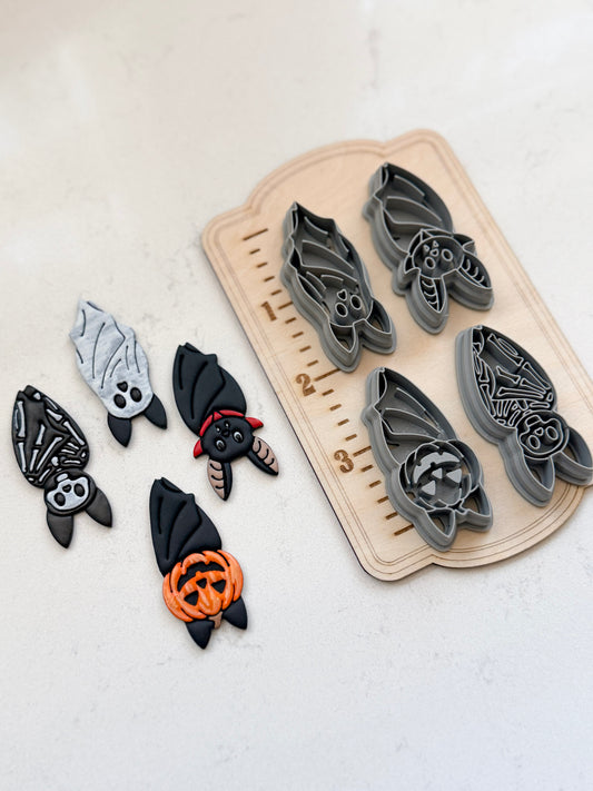 HALLOWEEN HANGING BATS | FALL AUTUMN | POLYMER CLAY CUTTERS