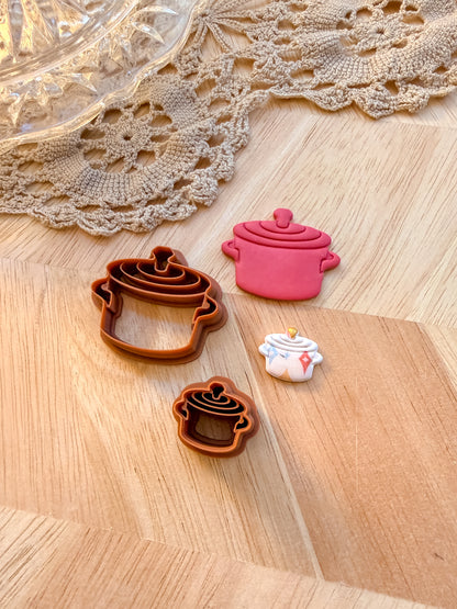 DUTCH OVEN | VINTAGE KITCHEN | POLYMER CLAY CUTTERS