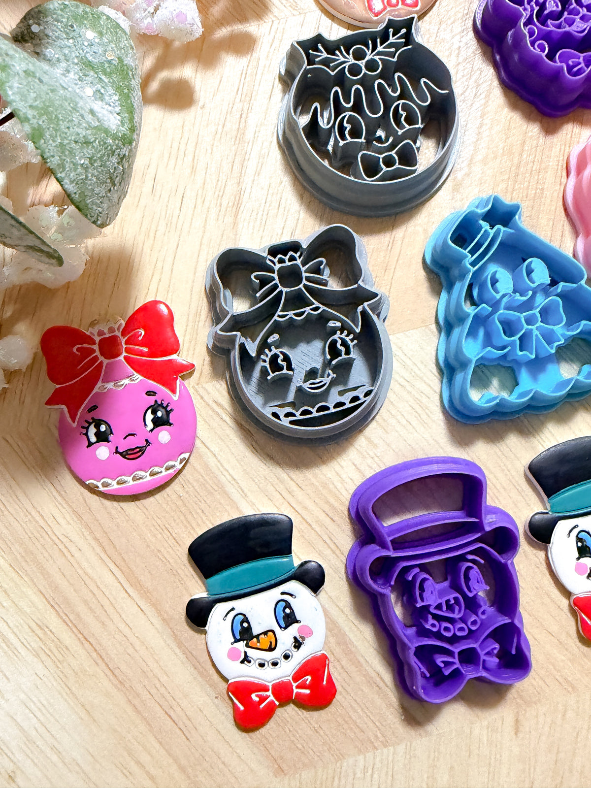 VINTAGE CHRISTMAS FACES CLAY CUTTERS | CHRISTMAS | POLYMER CLAY CUTTER