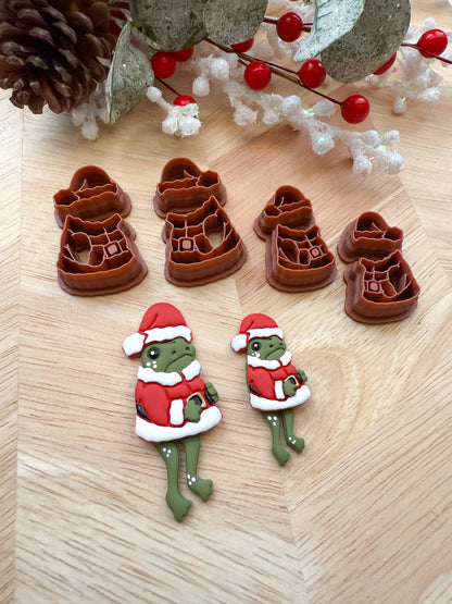 FROG SANTA CHRISTMAS | FROG OUTFIT | CLAY CUTTERS