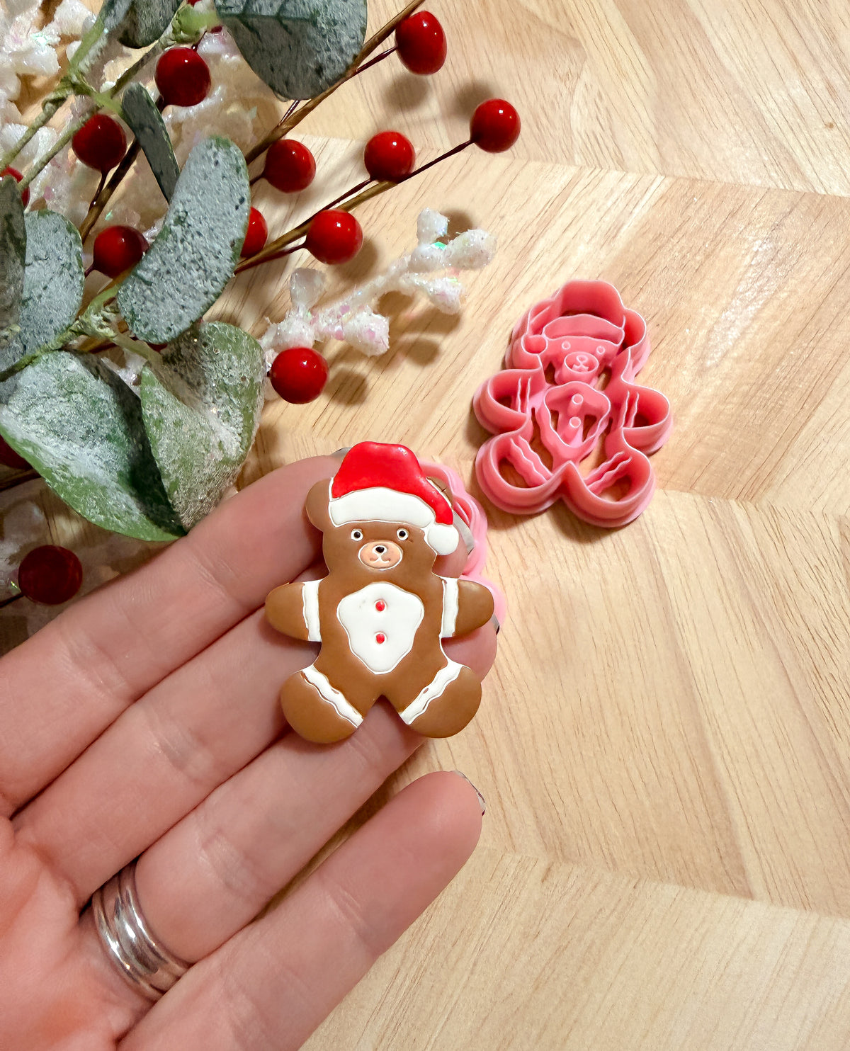 GINGERBREAD BEAR CLAY CUTTER | CHRISTMAS | POLYMER CLAY CUTTER