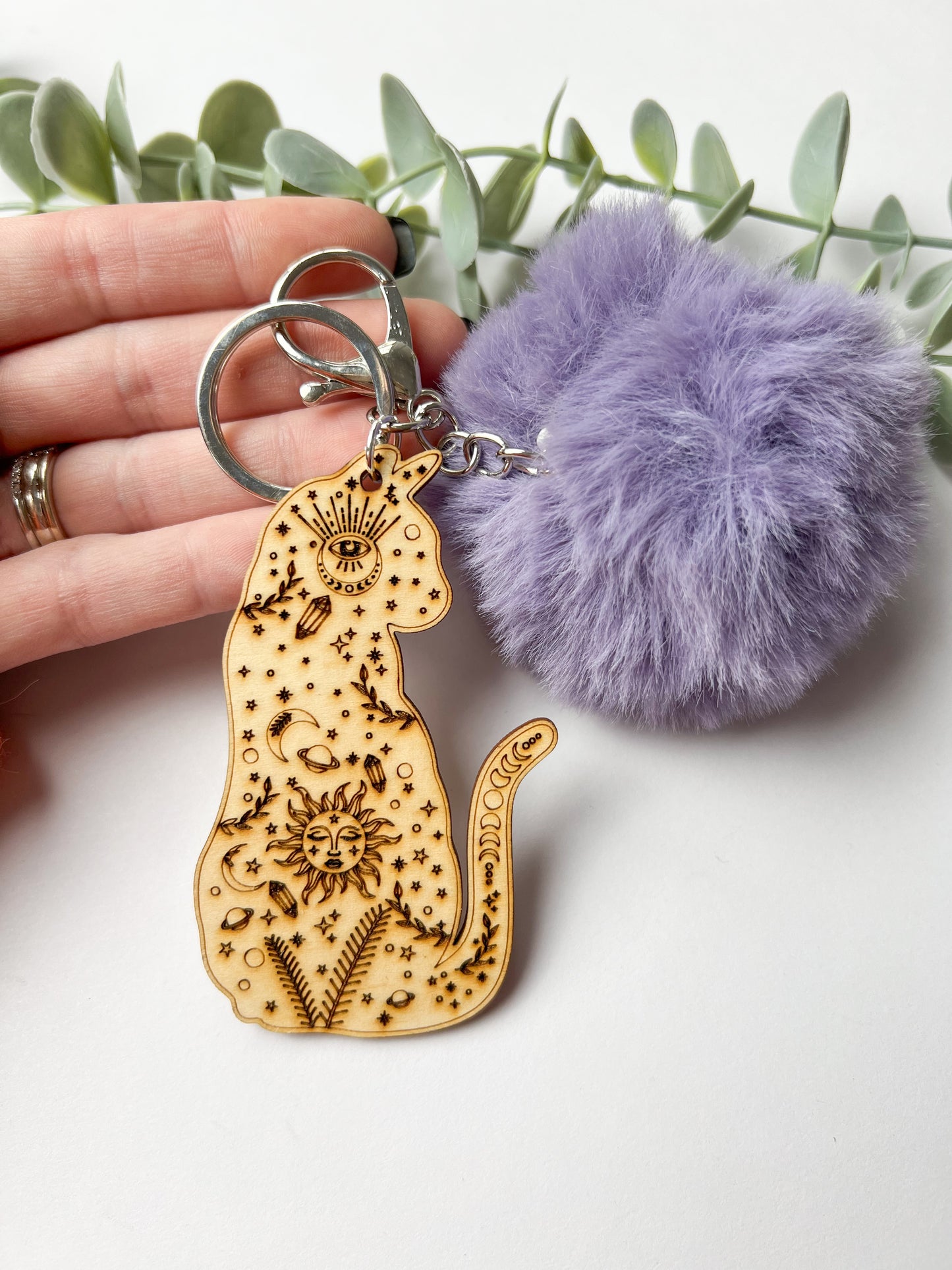 MYSTICAL CAT POMPOM KEYCHAIN | WOOD