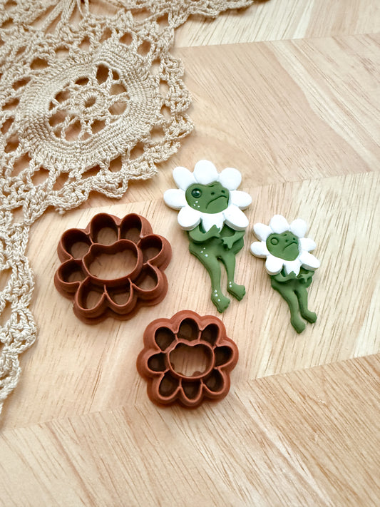 DAISY HAT | FROG OUTFIT | POLYMER CLAY CUTTERS