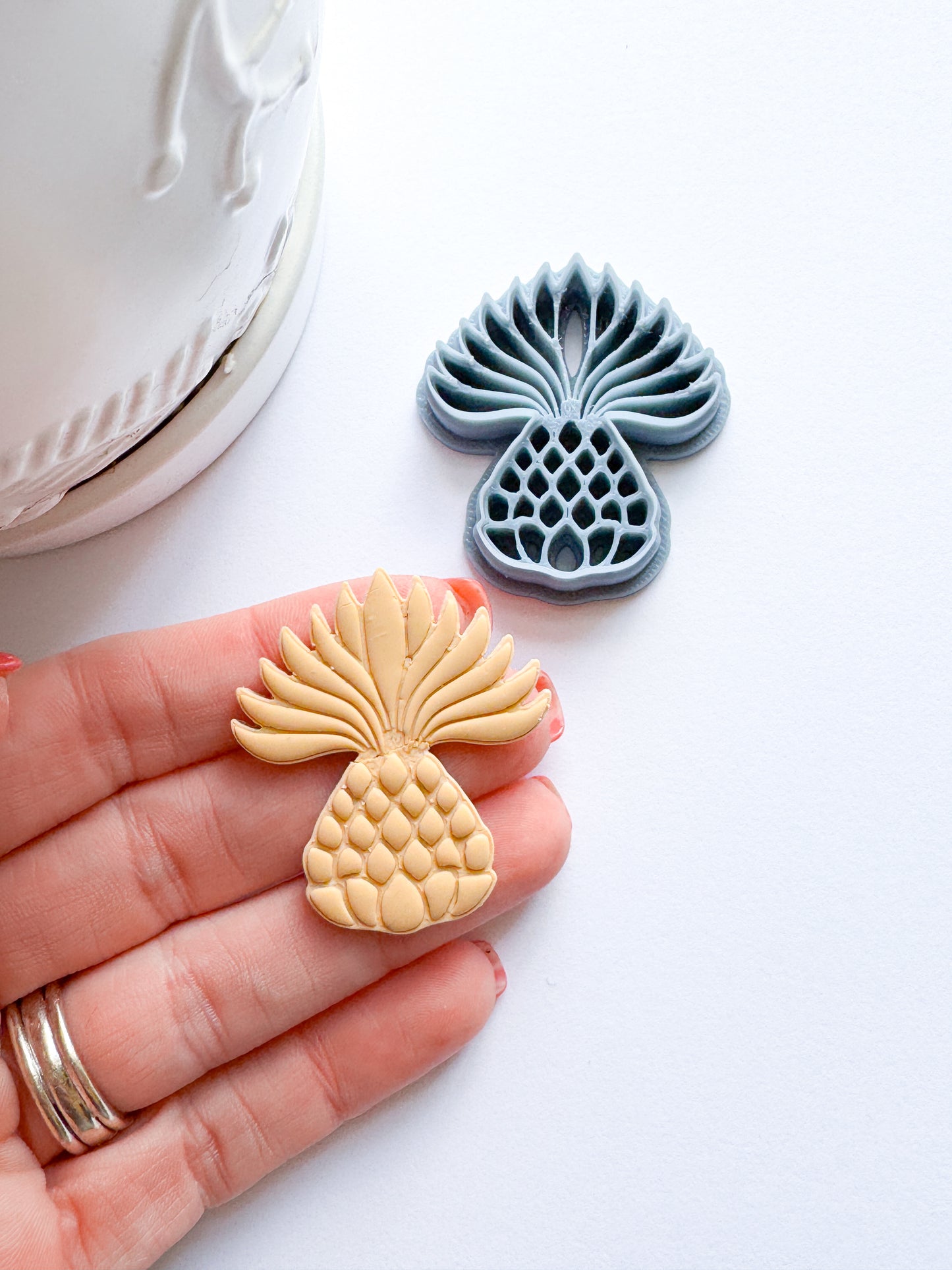 PINEAPPLE | GARDEN | CLAY CUTTER