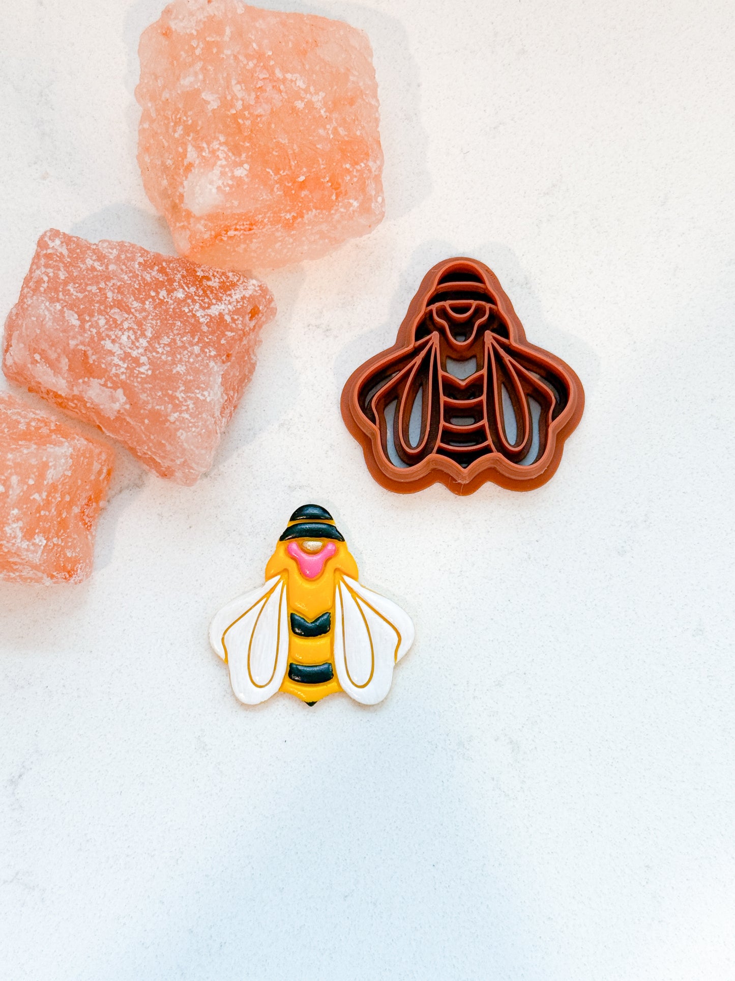 BUMBLE BEE | SUMMER | INSECT | CLAY CUTTERS