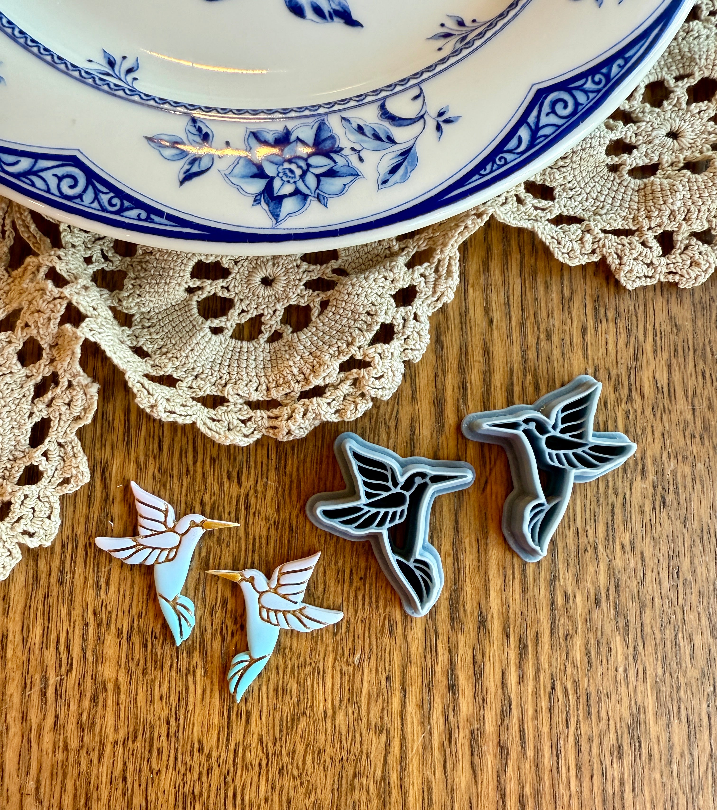 HUMMINGBIRD SIMPLE | SPRING | CLAY CUTTERS – Prism Clay Co.