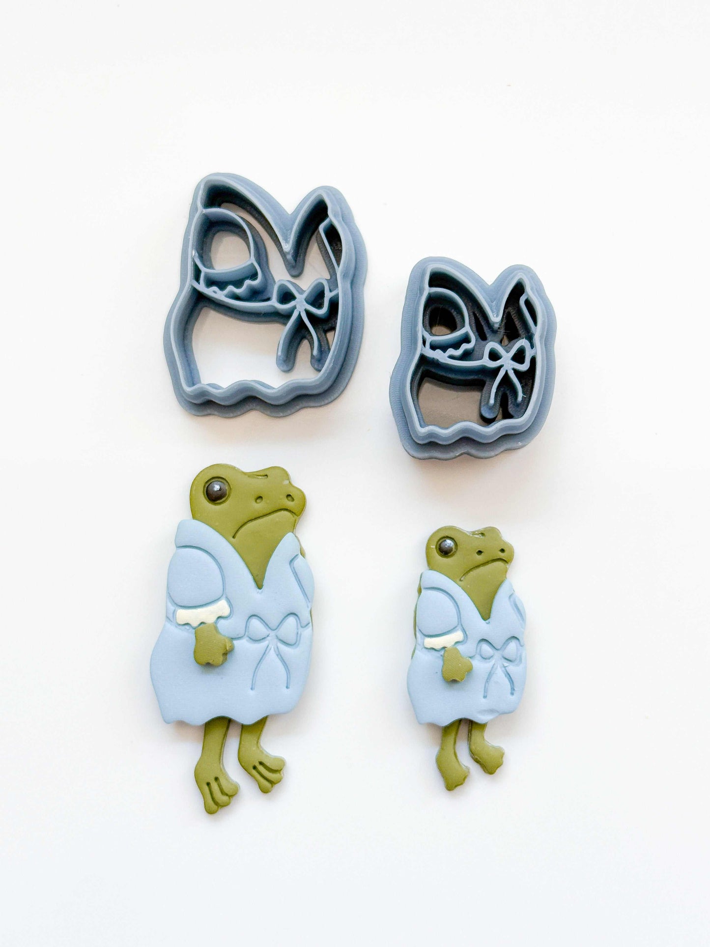 DRESS/ROBE | FROG OUTFIT | CLAY CUTTERS