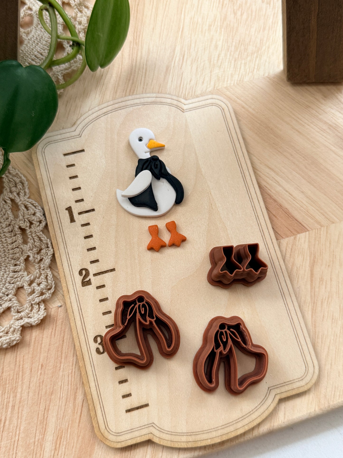 PORCH GOOSE CAPE OUTFIT | POLYMER CLAY CUTTERS