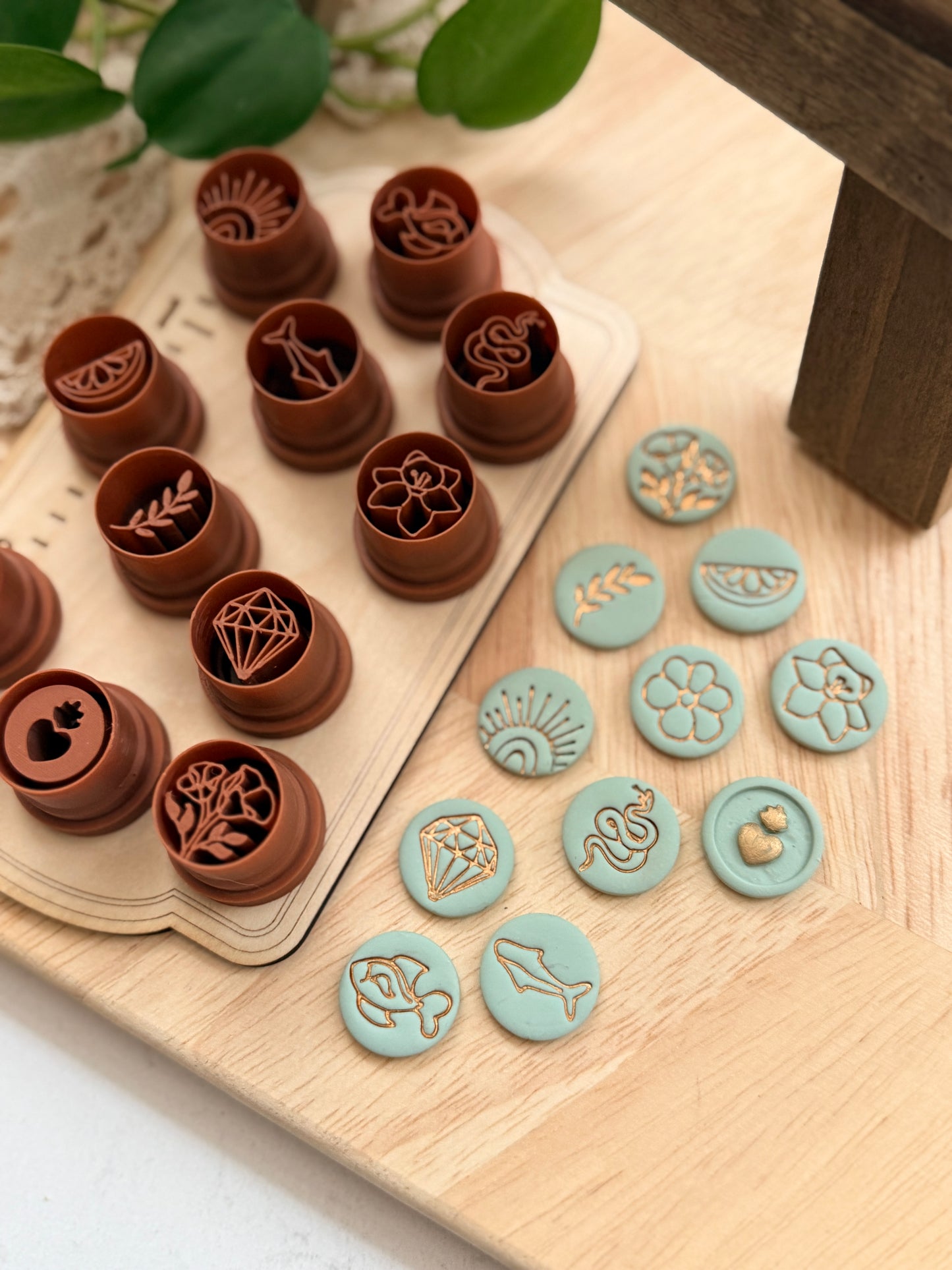 ROUND IMPRINTED CHARM CUTTERS | CLAY CUTTERS | POLYMER CLAY CUTTERS