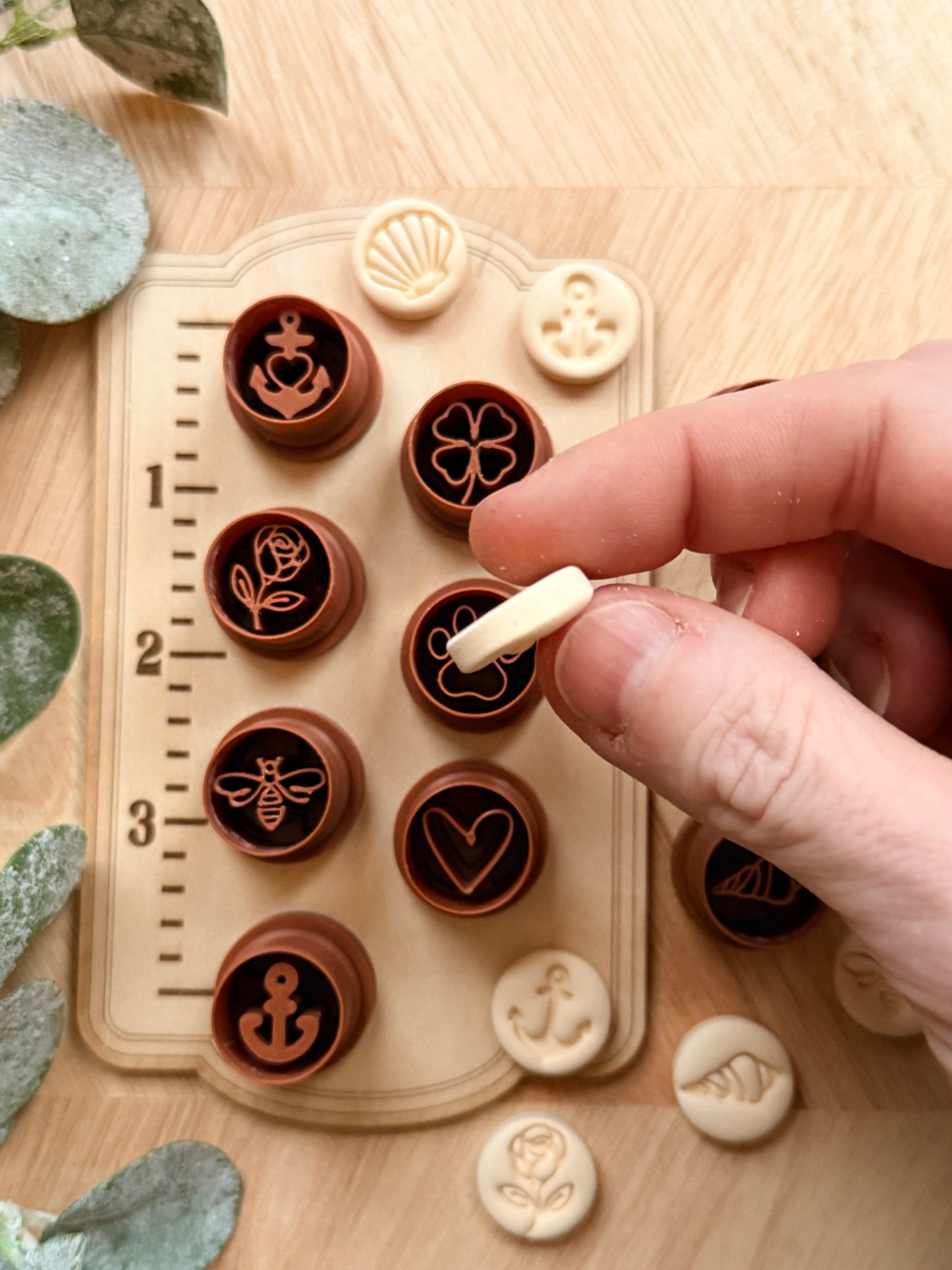 ROUND IMPRINTED CHARM CUTTERS | CLAY CUTTERS | POLYMER CLAY CUTTERS