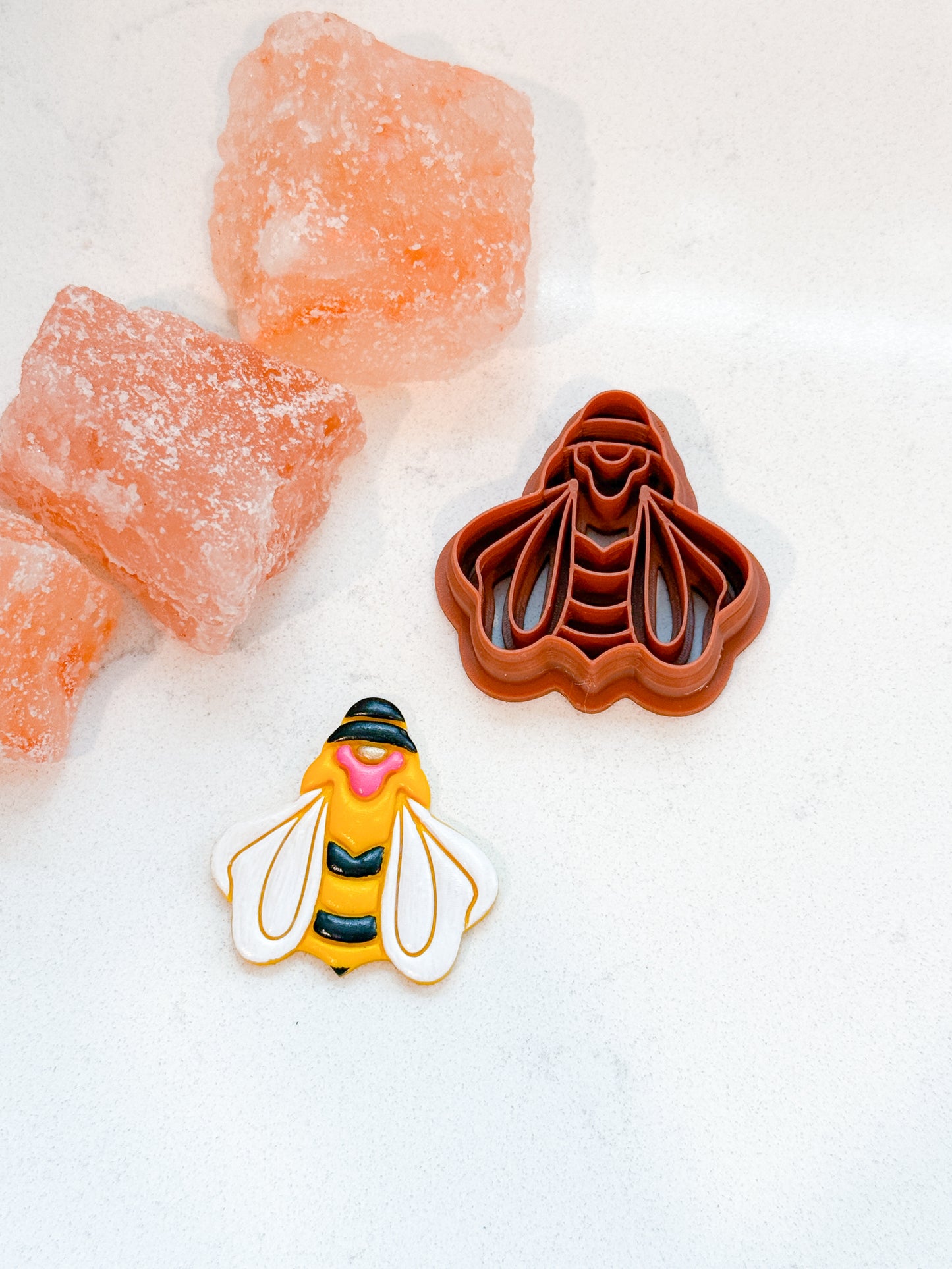 BUMBLE BEE | SUMMER | INSECT | CLAY CUTTERS