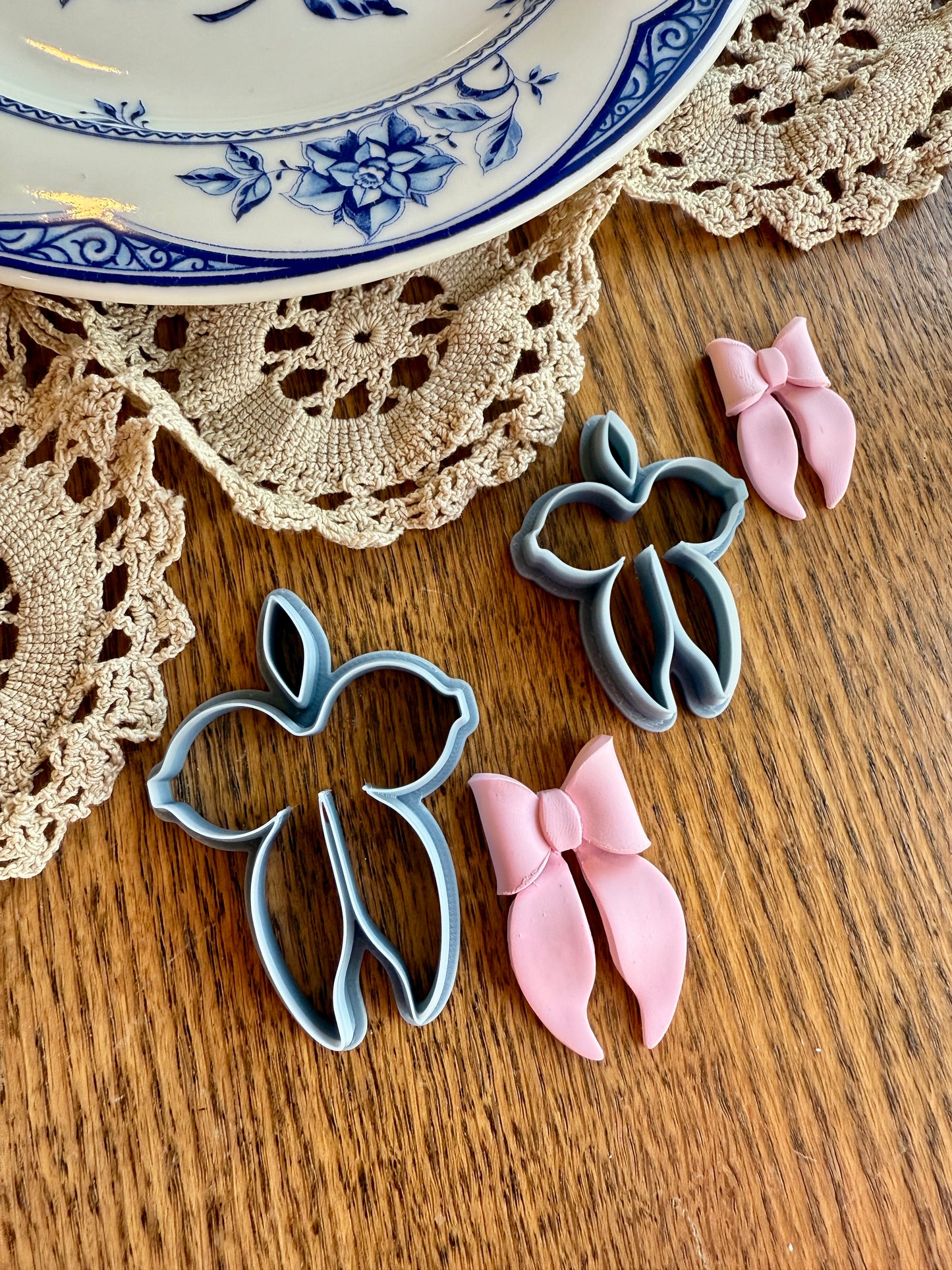 FLUFFY BOW | SPRING | CLAY CUTTERS