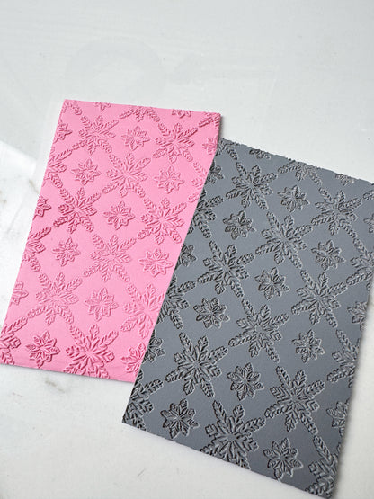 CRISS CROSS SNOWFLAKES | TEXTURE MAT