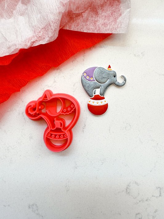 CIRCUS ELEPHANT ON BALL | CIRCUS | CLAY CUTTER
