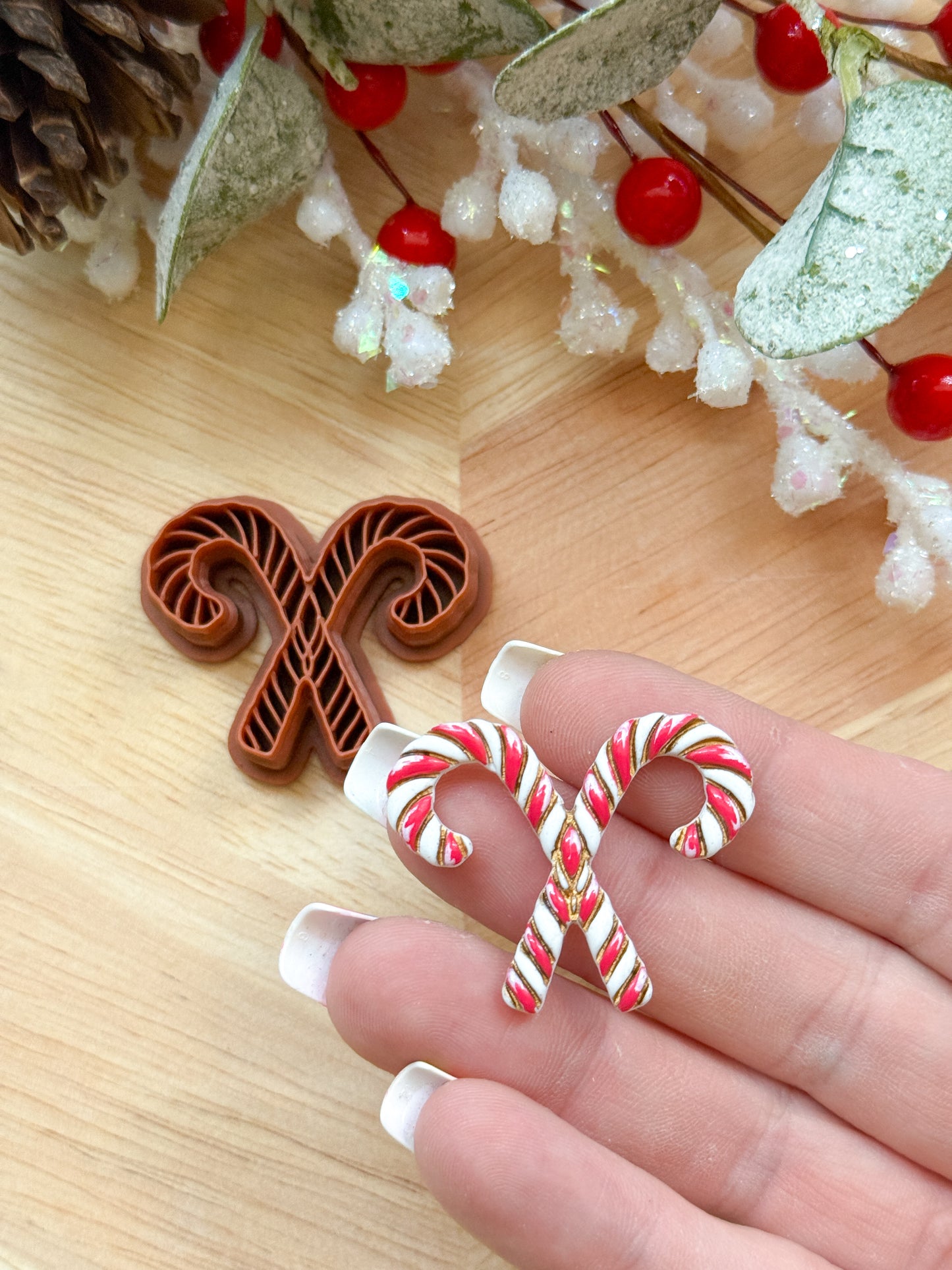 CROSSED CANDY CANES | CHRISTMAS HOLIDAY | CLAY CUTTER