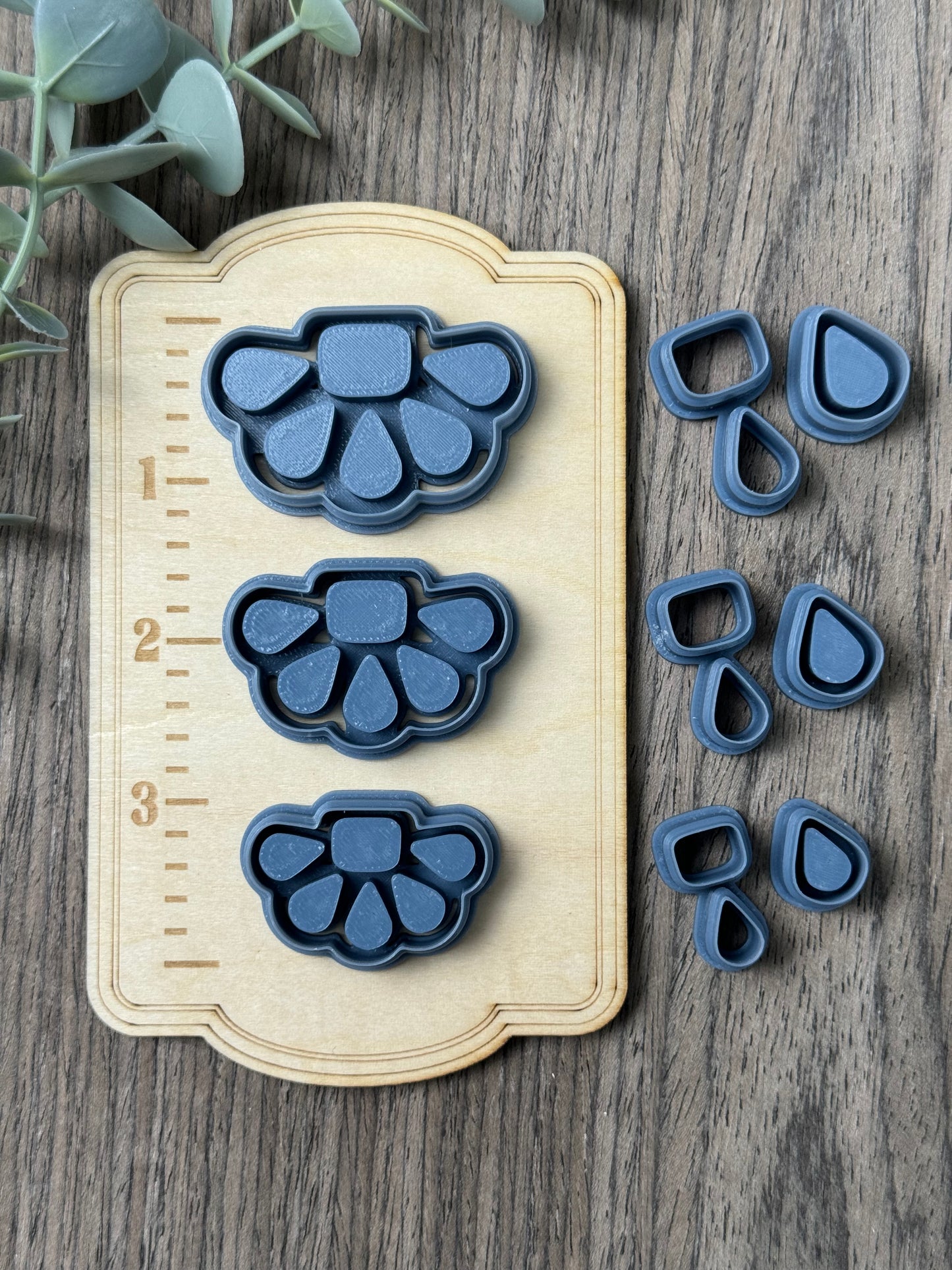 Half Daisy Drop | Faux Turquoise | Country Western Clay Cutters