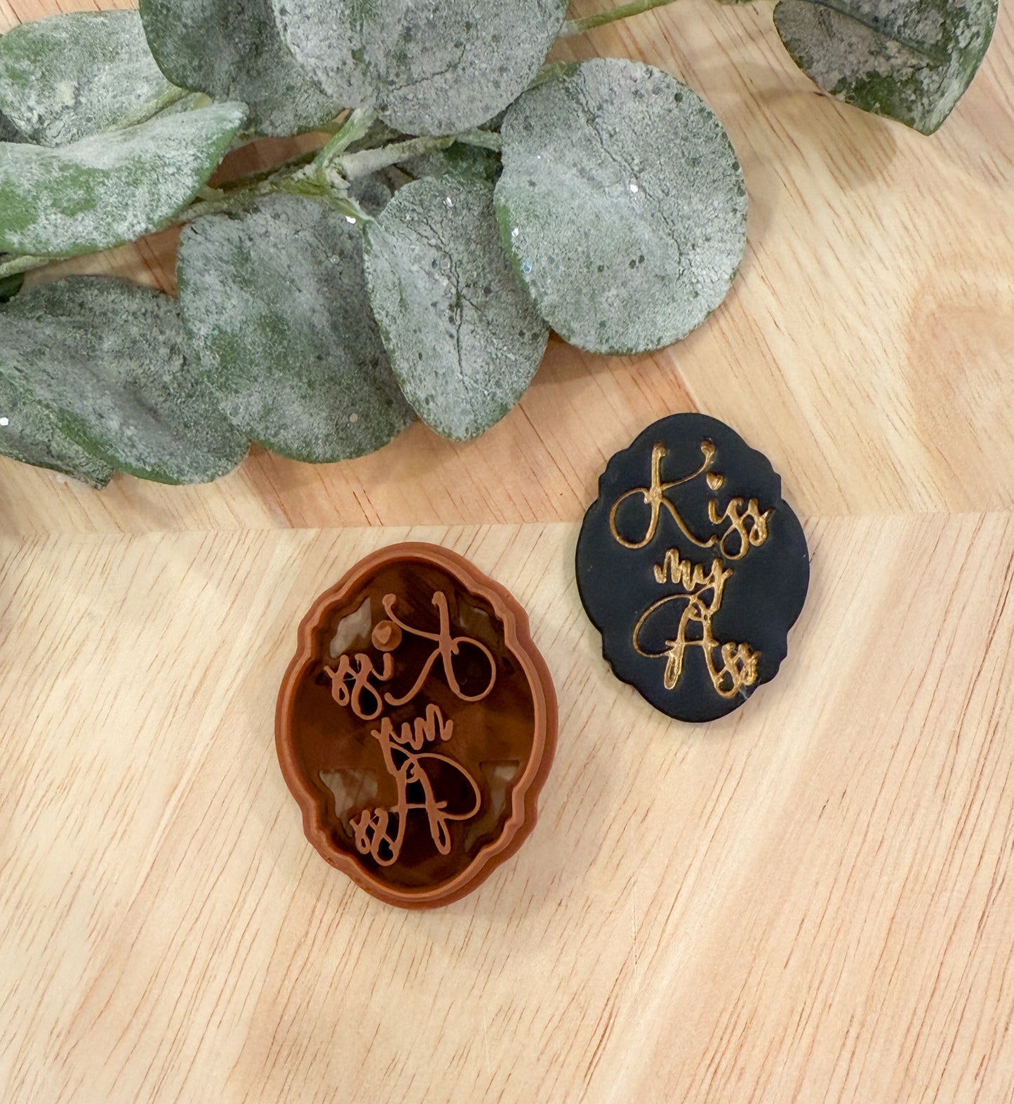 KISS MY A*S FRAMED | BAD WORDS | INAPPROPRIATE SAYINGS | CLAY CUTTER