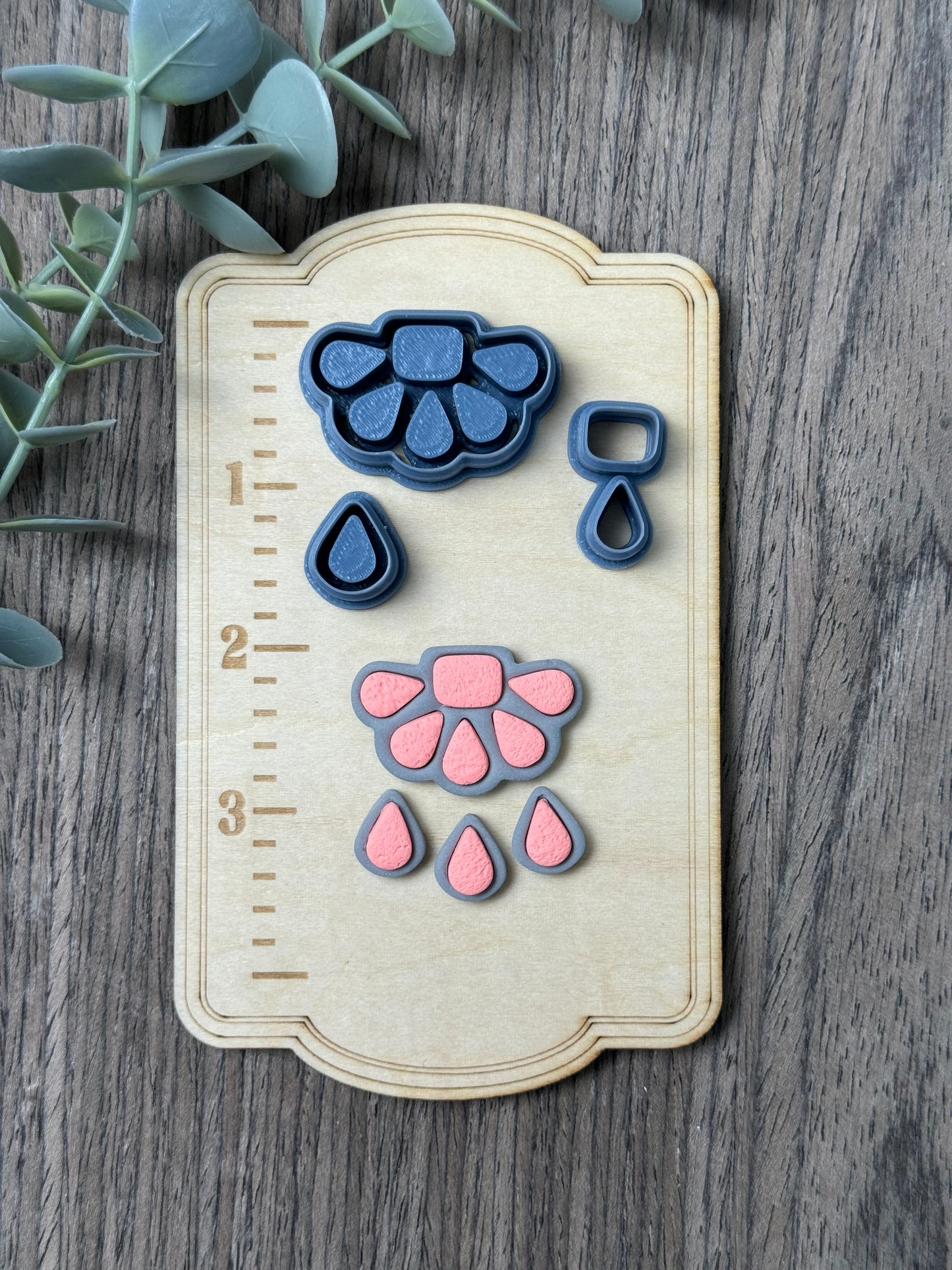 Half Daisy Drop | Faux Turquoise | Country Western Clay Cutters